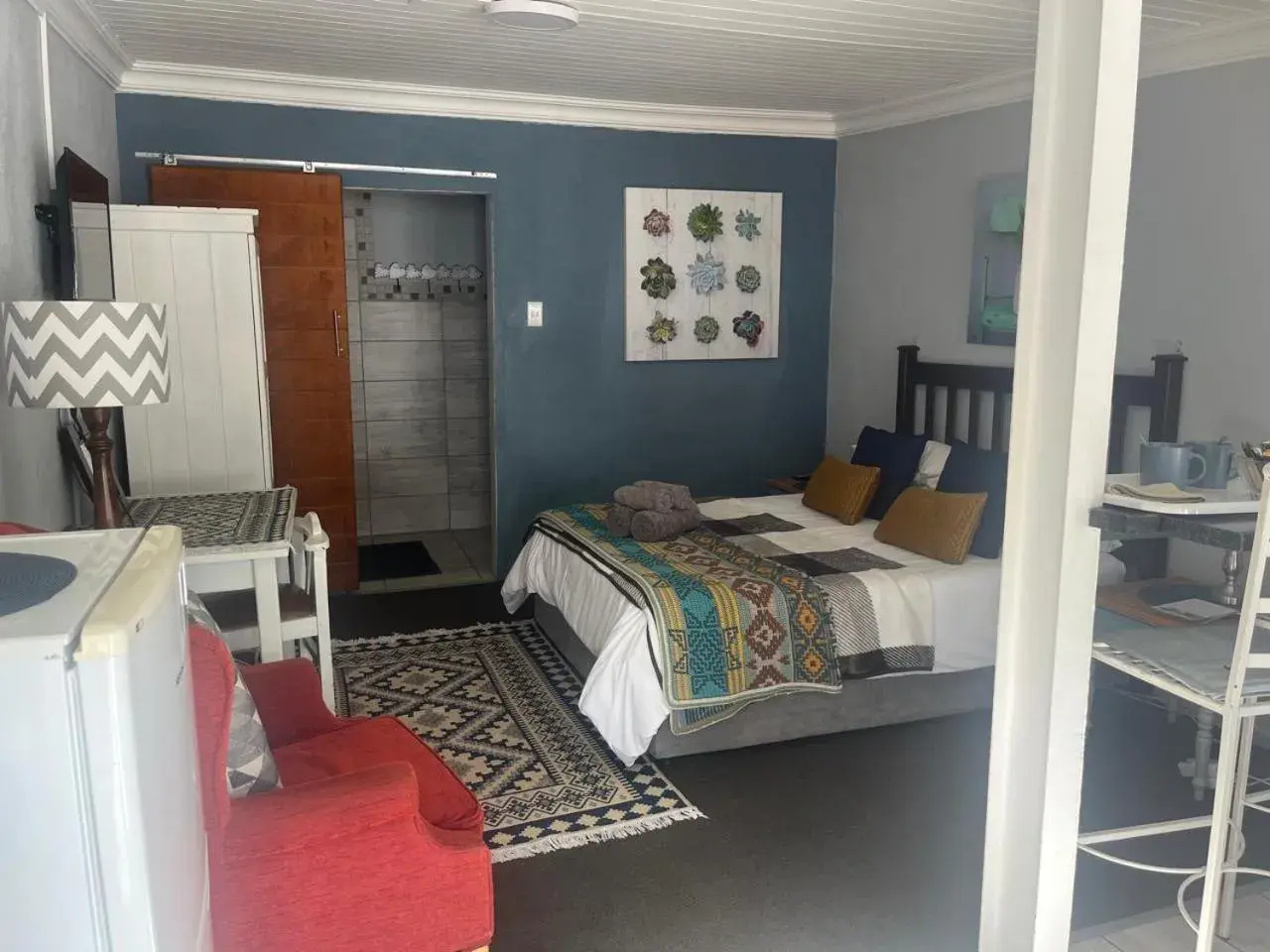 Double Room with Mountain View in Aan de Bergen Double Room with Mountain View in Aan de Bergen