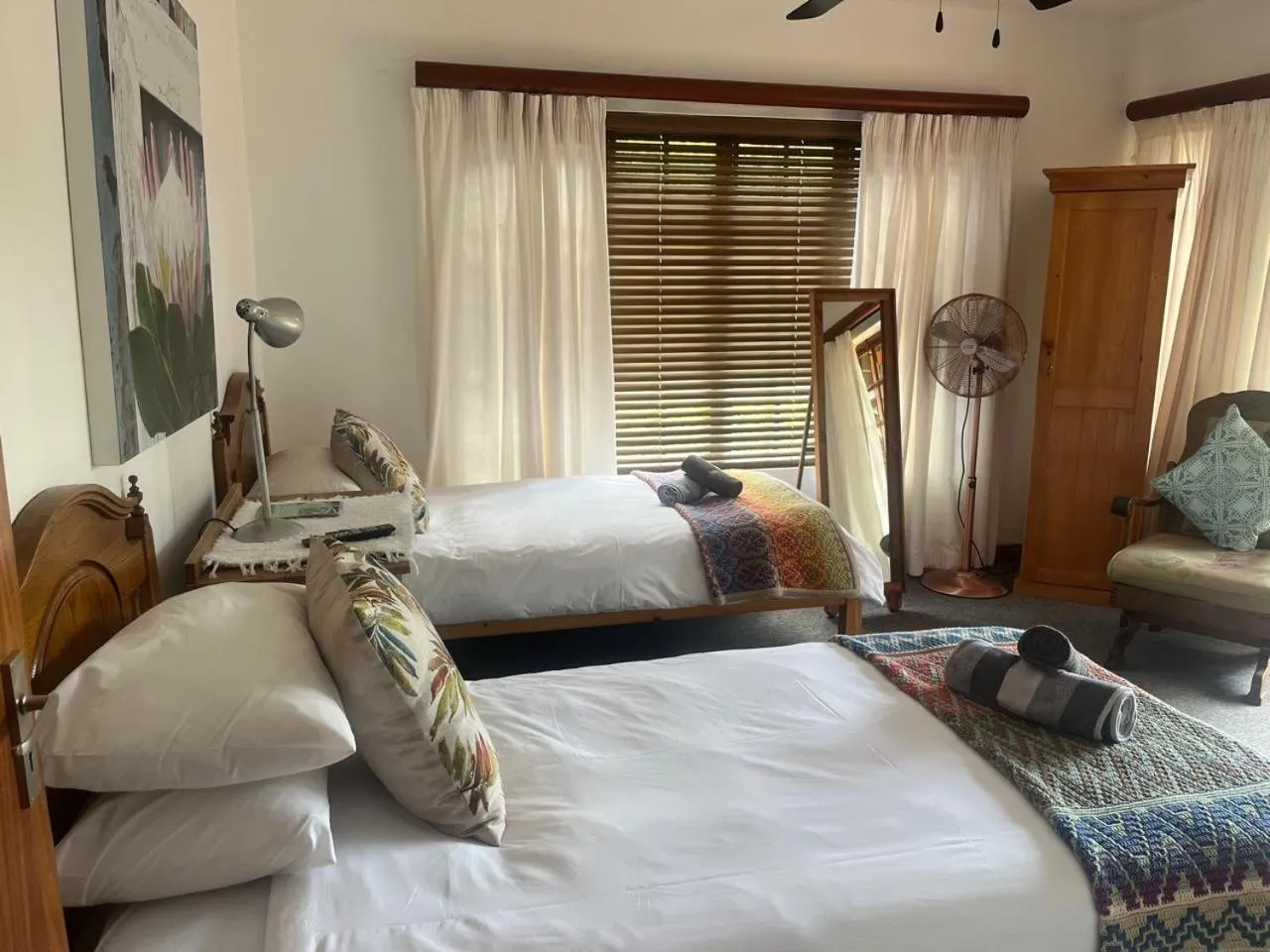 Bedroom, Bed in Aan de Bergen