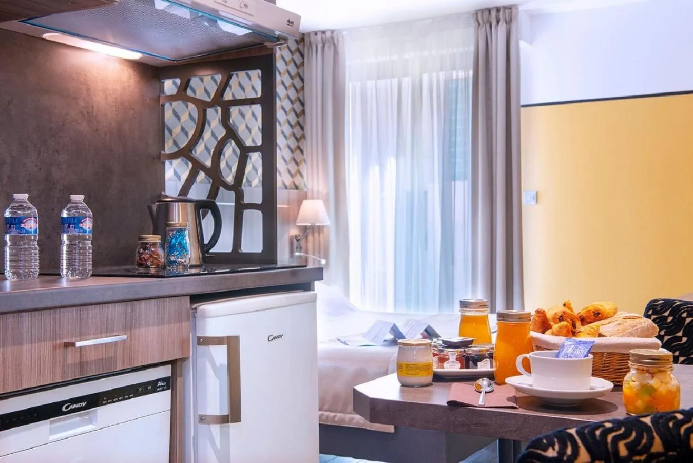 Bedroom in Unique Hôtel Résidence & Spa