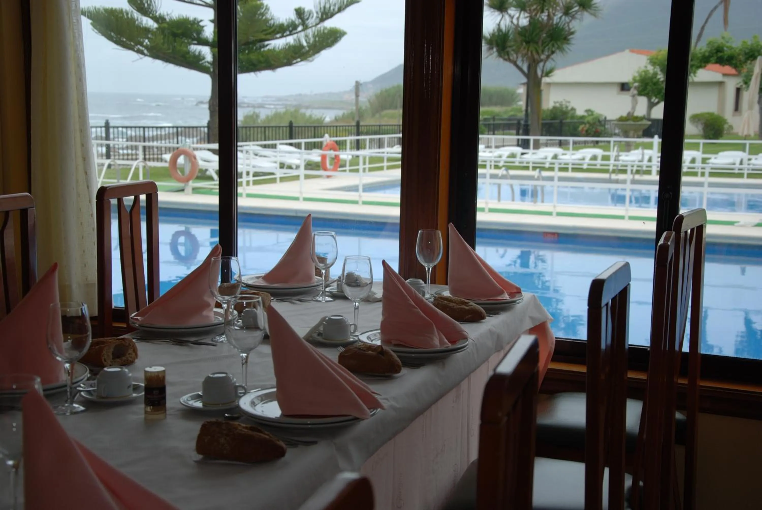 Restaurant/places to eat in Hotel Restaurante Glasgow