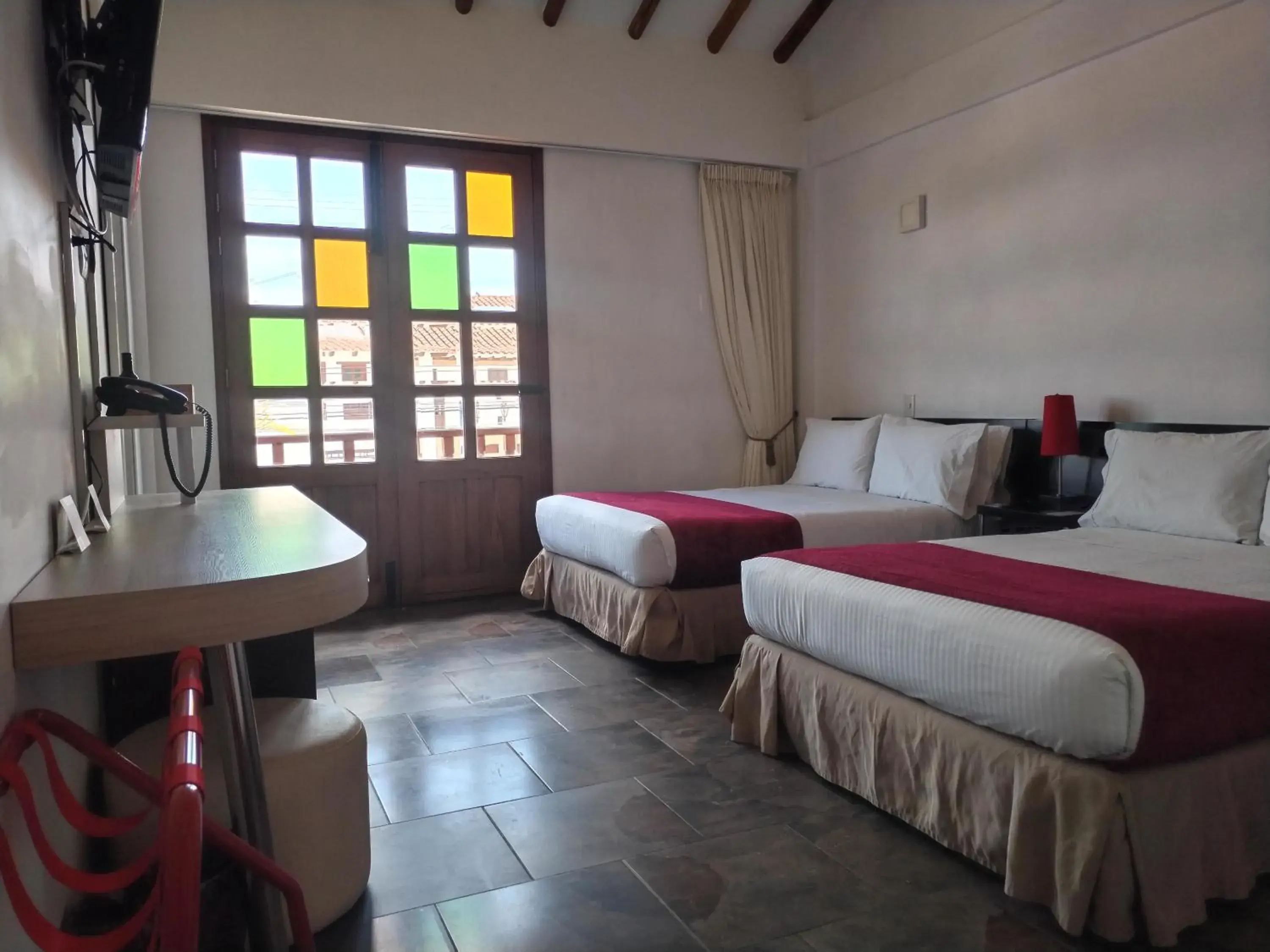 Quadruple Room with Balcony in Hotel Capitan Ricaurte Quadruple Room with Balcony in Hotel Capitan Ricaurte