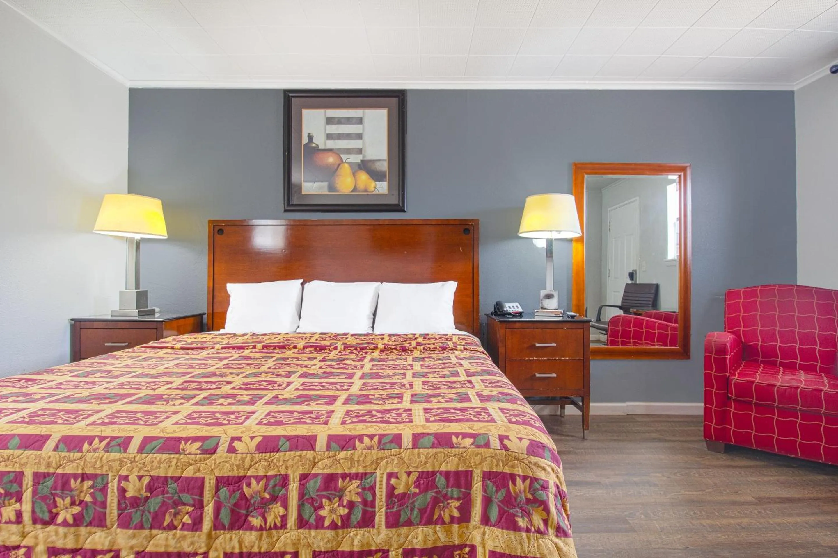 Bedroom, Bed in OYO Hotel McAlester OK S Main St