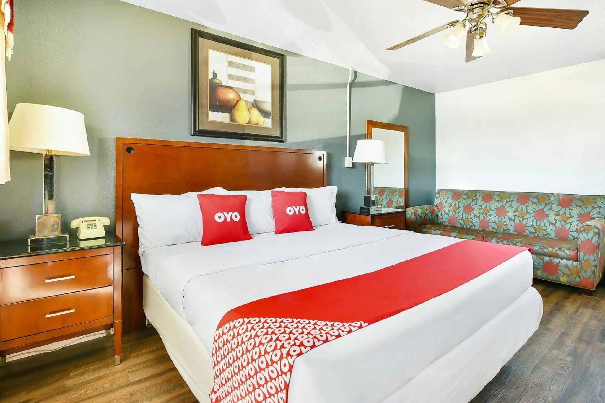 Bed in OYO Hotel McAlester OK S Main St