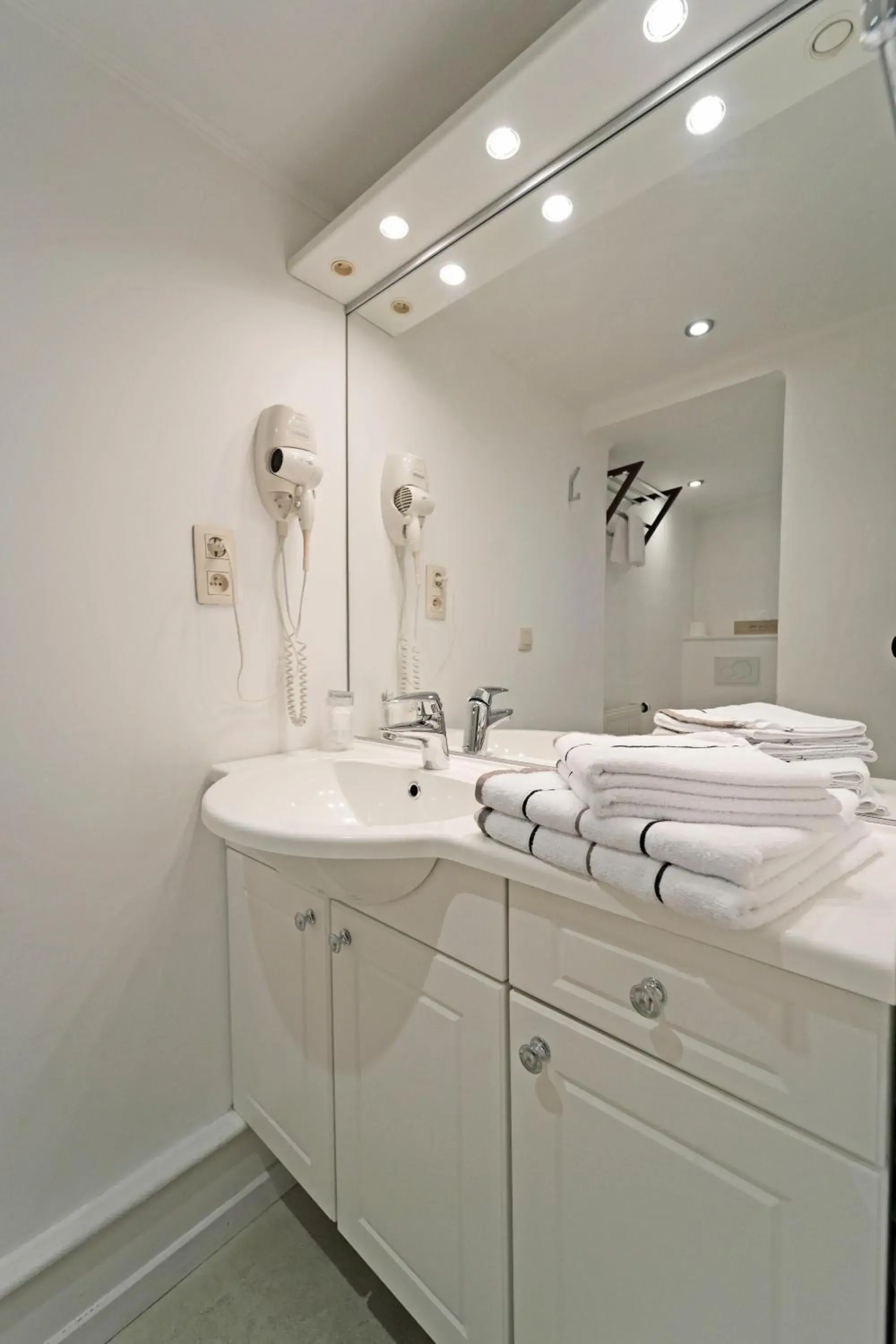 Small Double Room in Hotel Panorama Small Double Room in Hotel Panorama