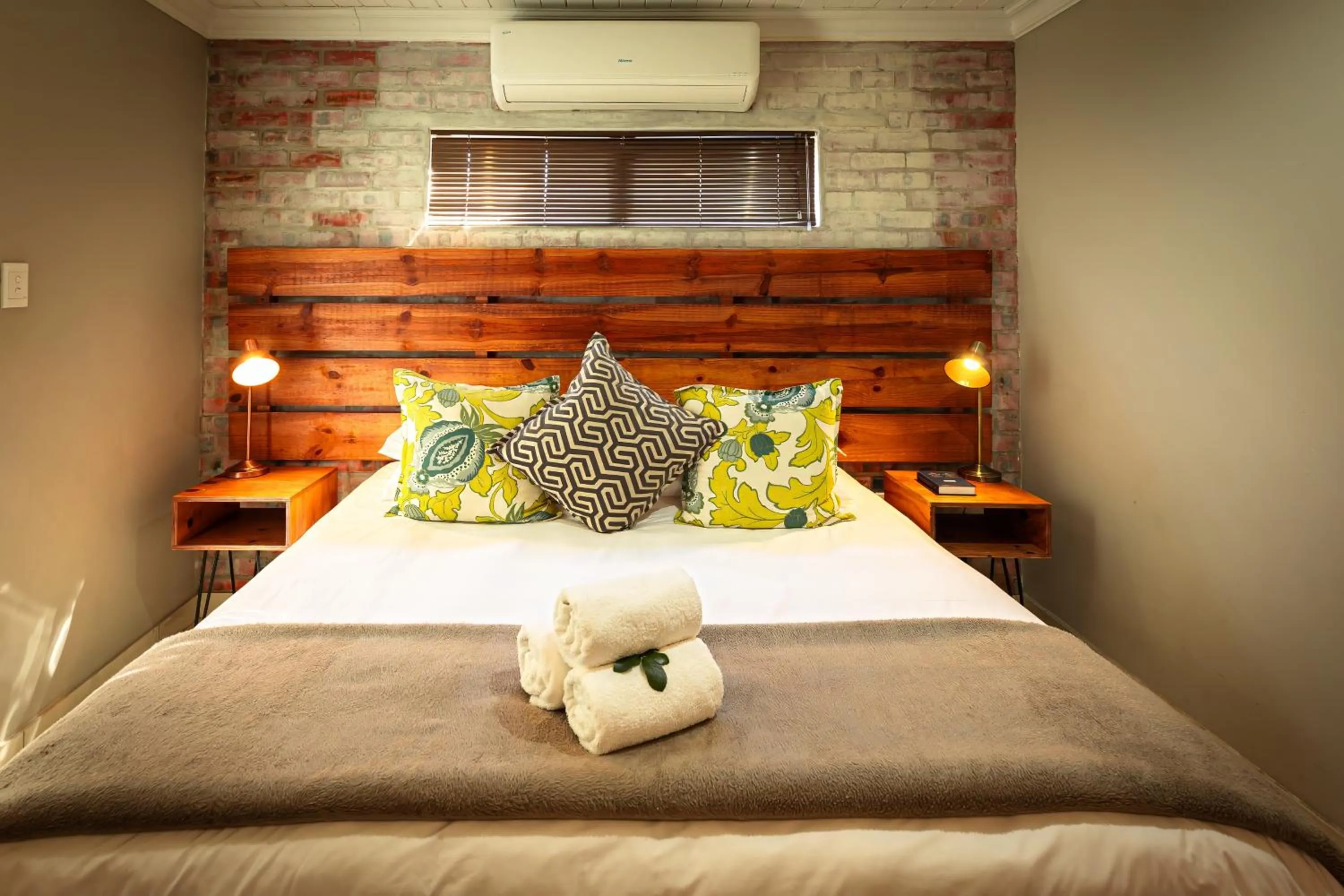 Bedroom, Bed in Telos at Reitz