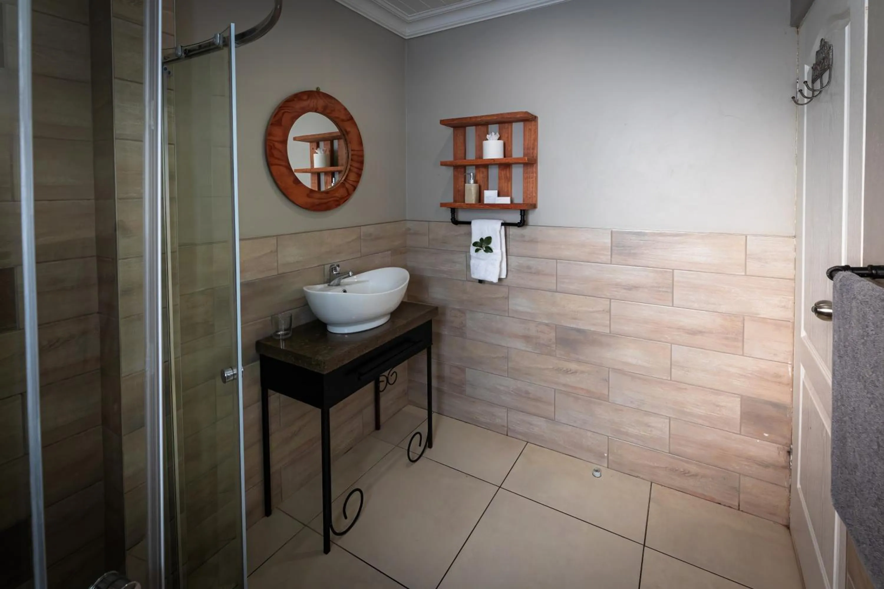 Bathroom in Telos at Reitz