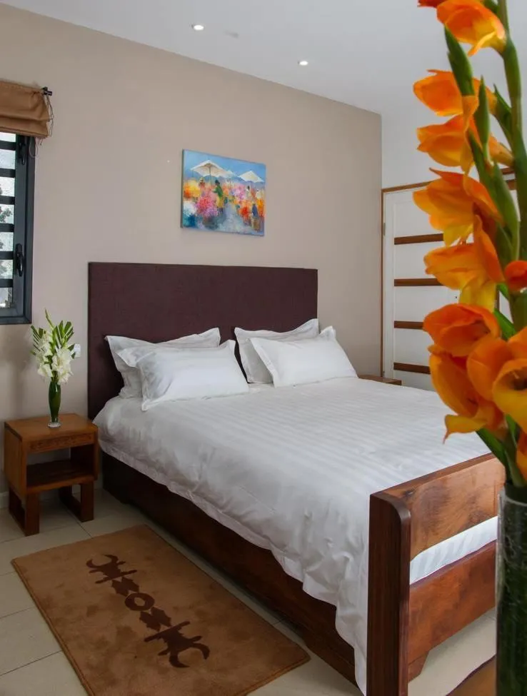 Photo of the whole room, Bed in Plumeria Hotel
