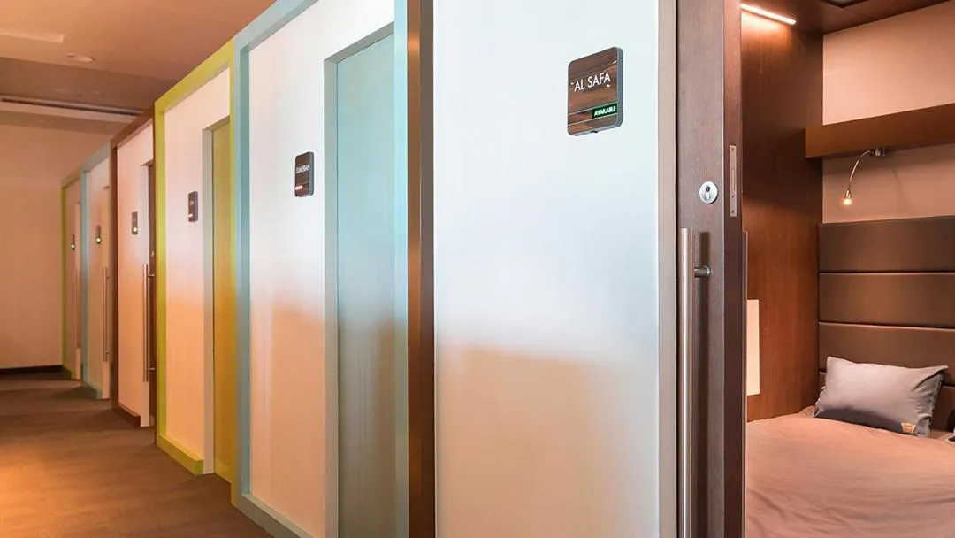 Bed in Sleepover Terminal 3, Concourse A - formerly sleep 'n fly