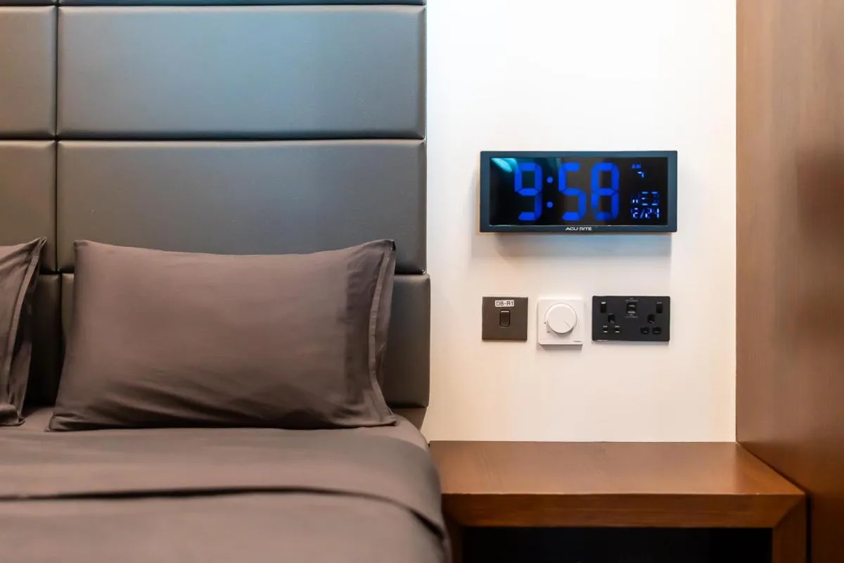 Bed in Sleepover Terminal 3, Concourse A - formerly sleep 'n fly