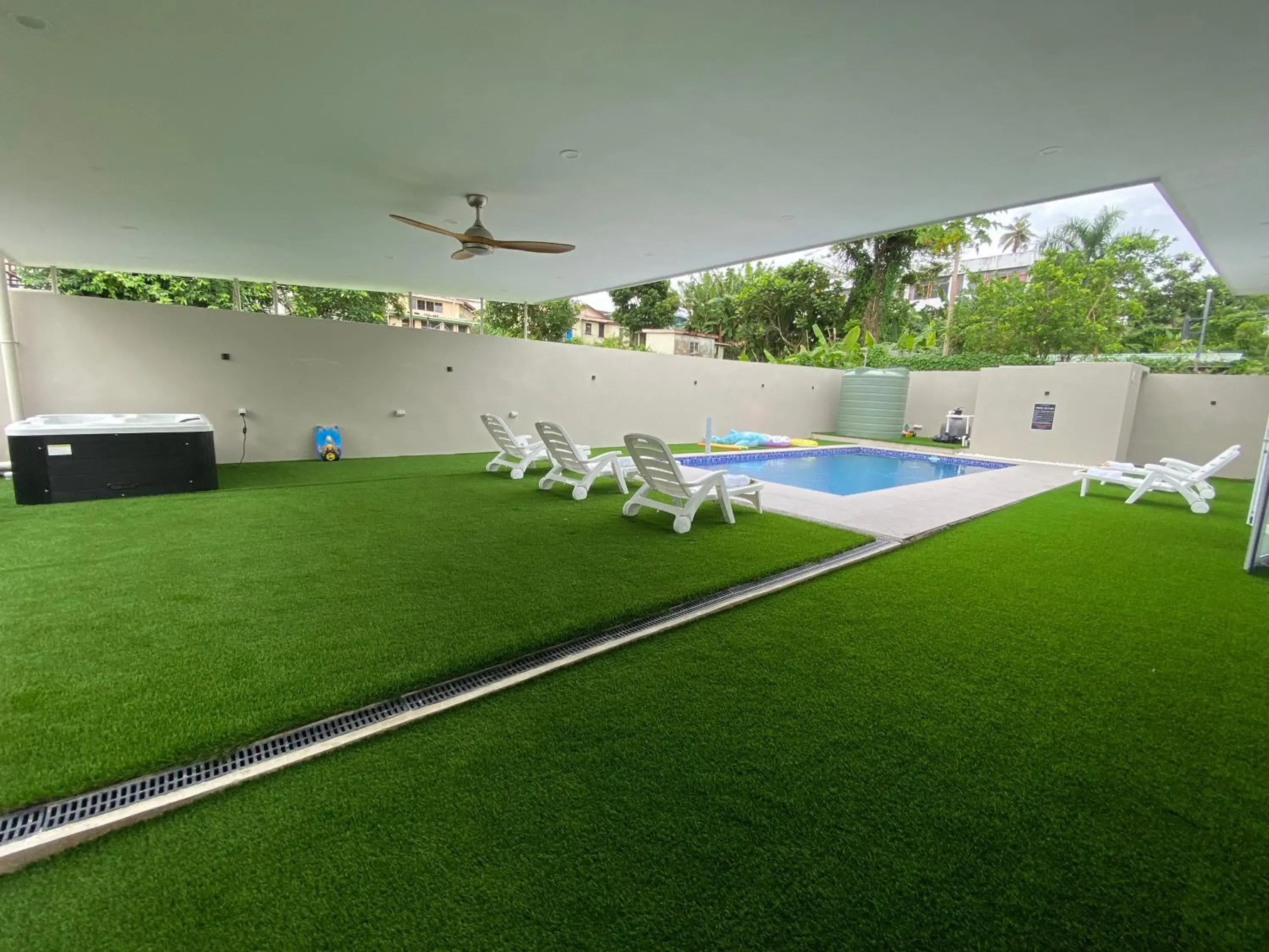 Superior Deluxe Double or Twin Room in Island Accommodation Suva Premier Hospitality Superior Deluxe Double or Twin Room in Island Accommodation Suva Premier Hospitality