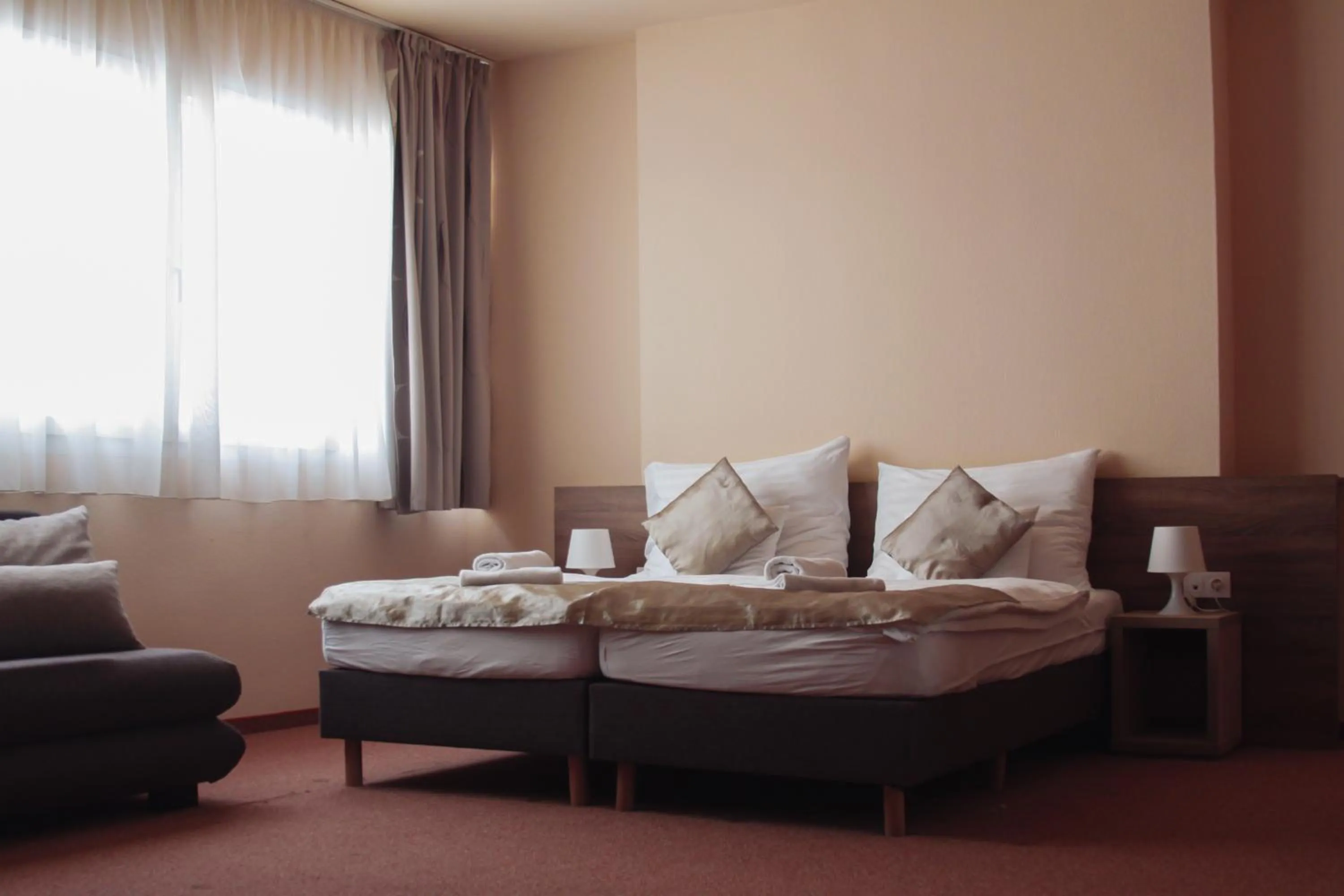 Bed in Centrooms Eger