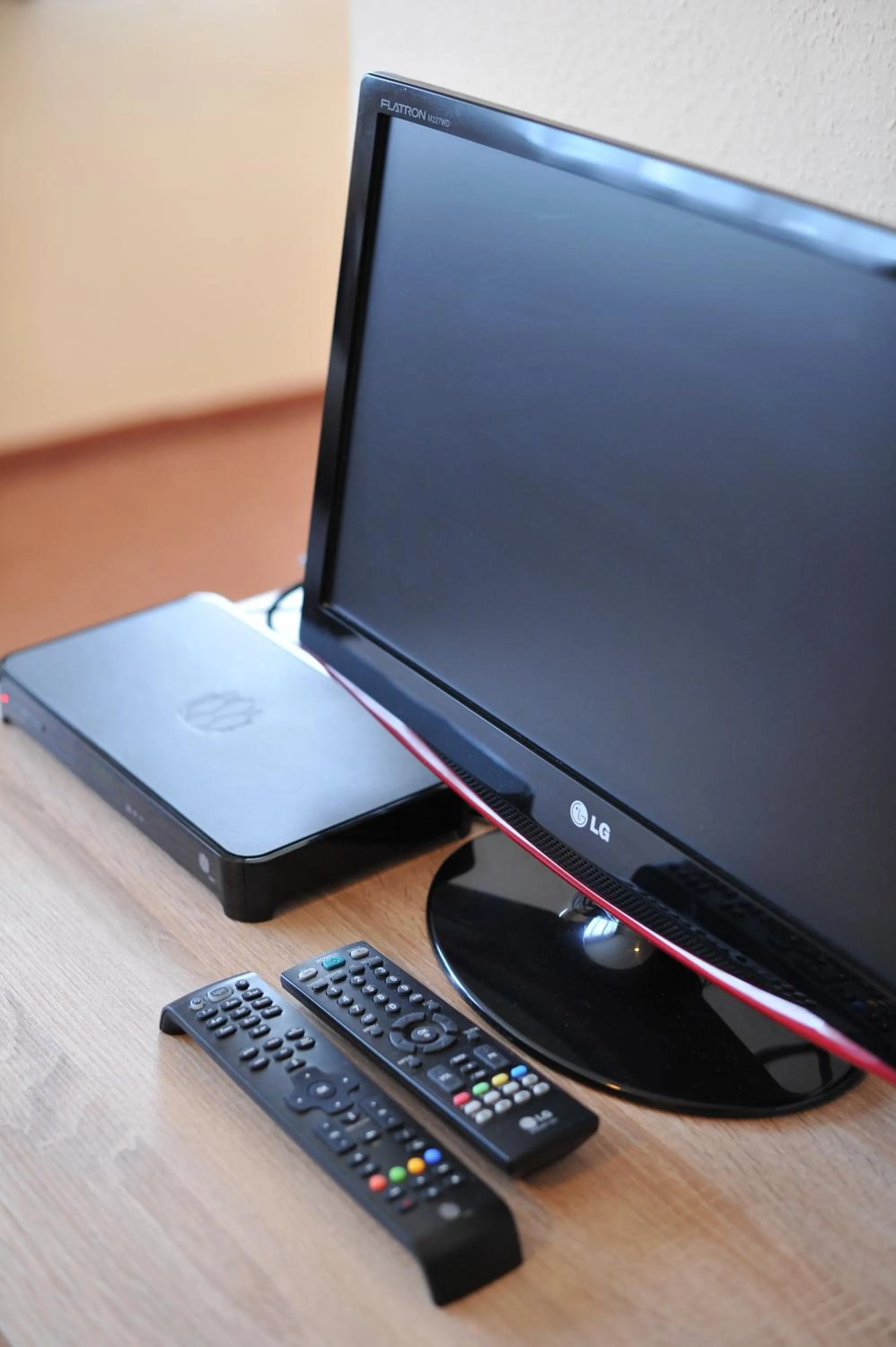 TV and multimedia in Centrooms Eger