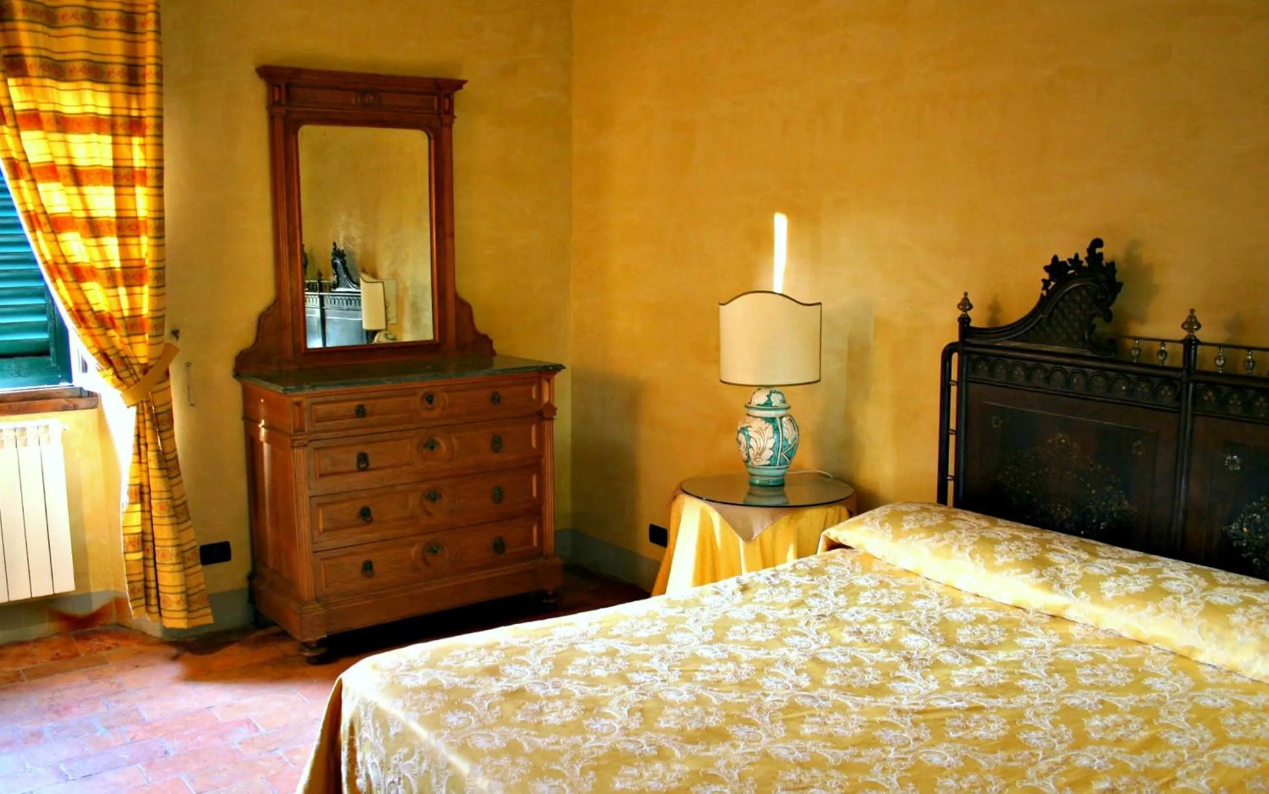 Bedroom, Bed in Villa Marisel
