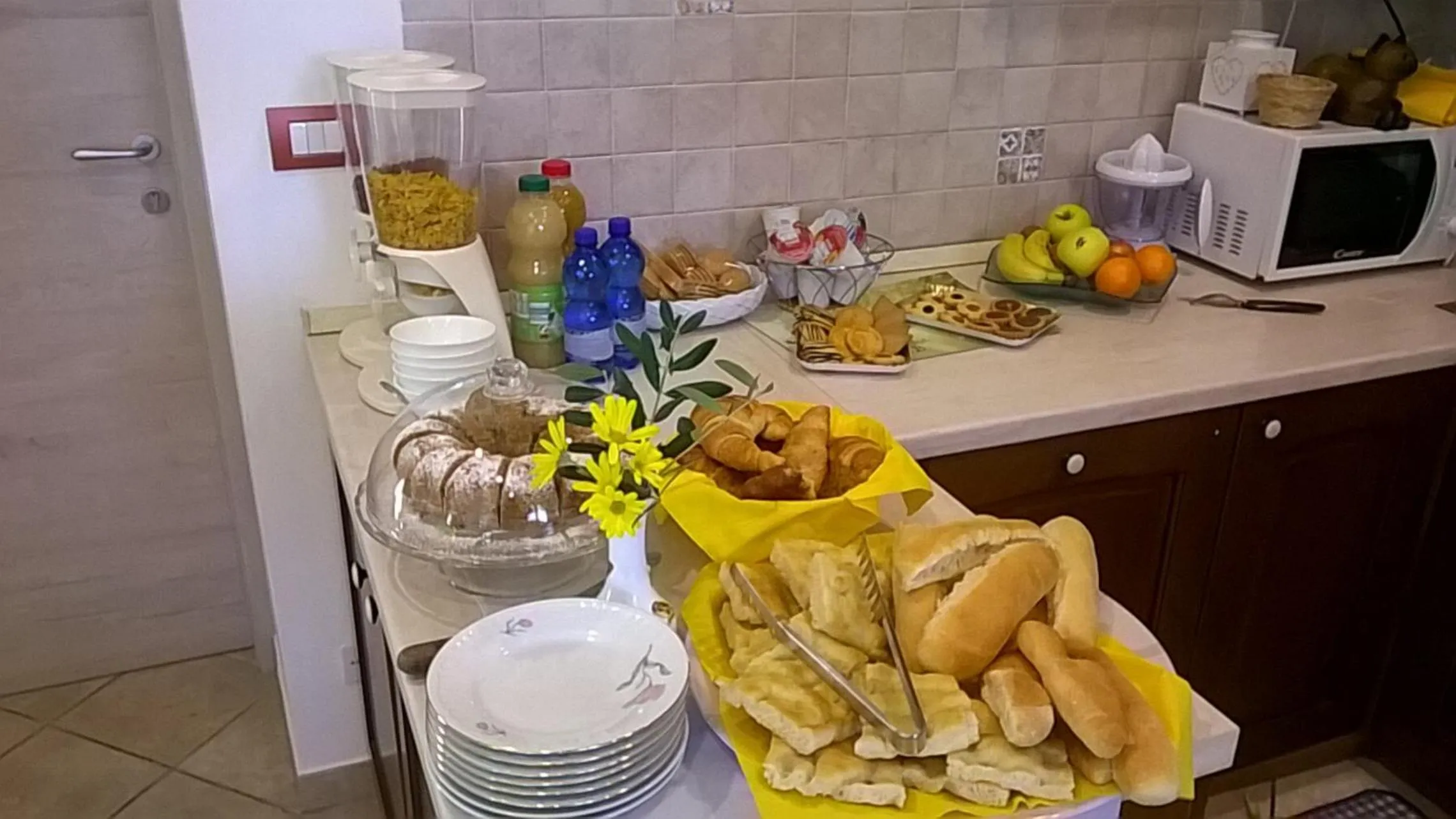 Coffee/tea facilities in B&B Elfo degli Ulivi