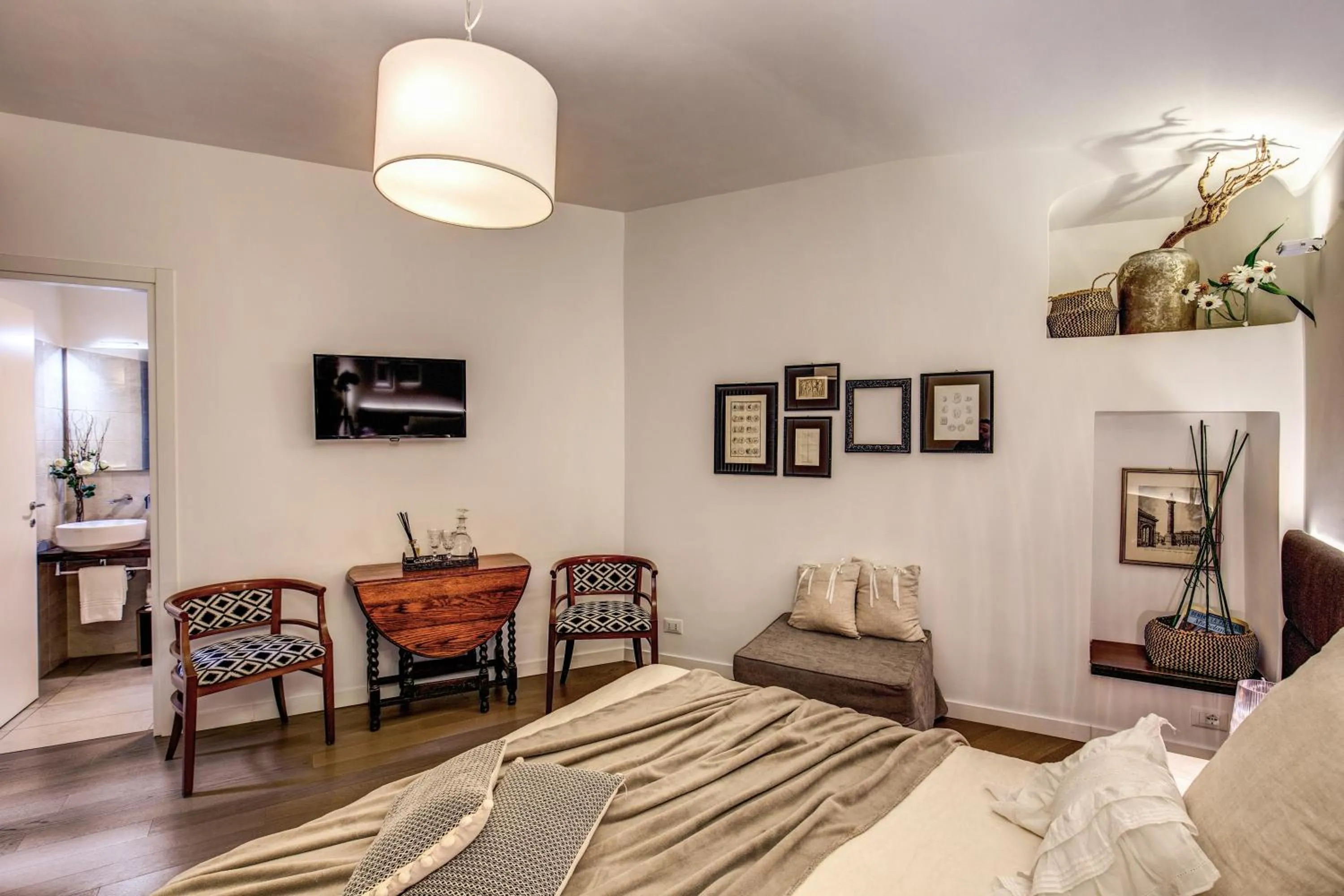 Photo of the whole room in Approdo Ripetta