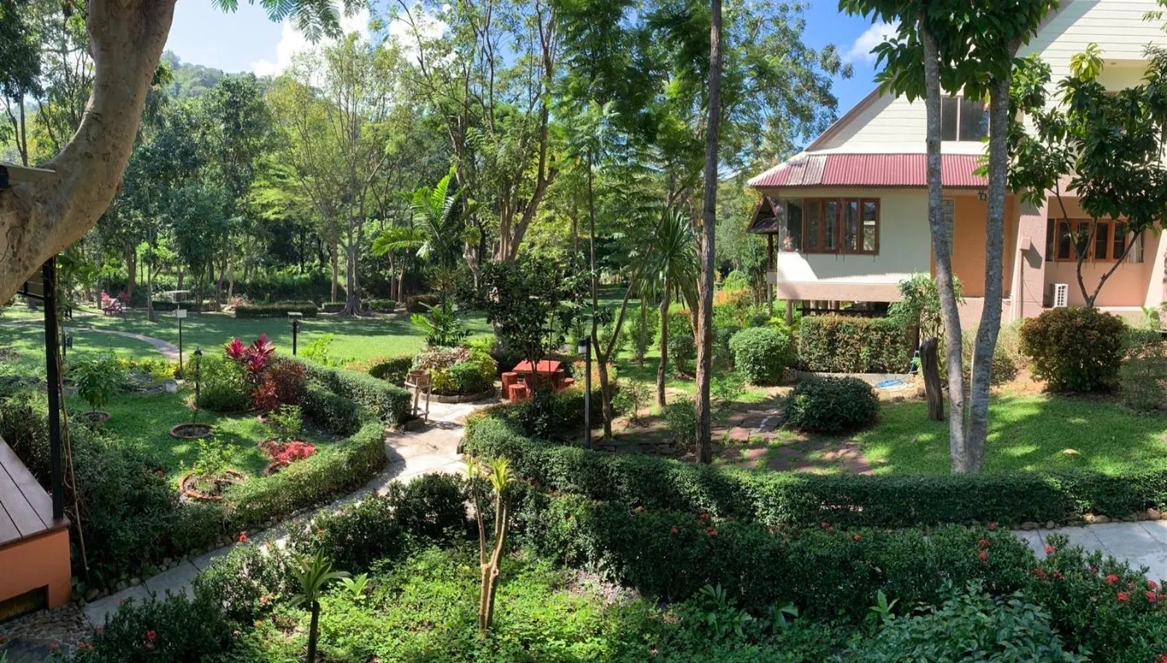 Garden view in Moosiyard Hometel Khaoyai