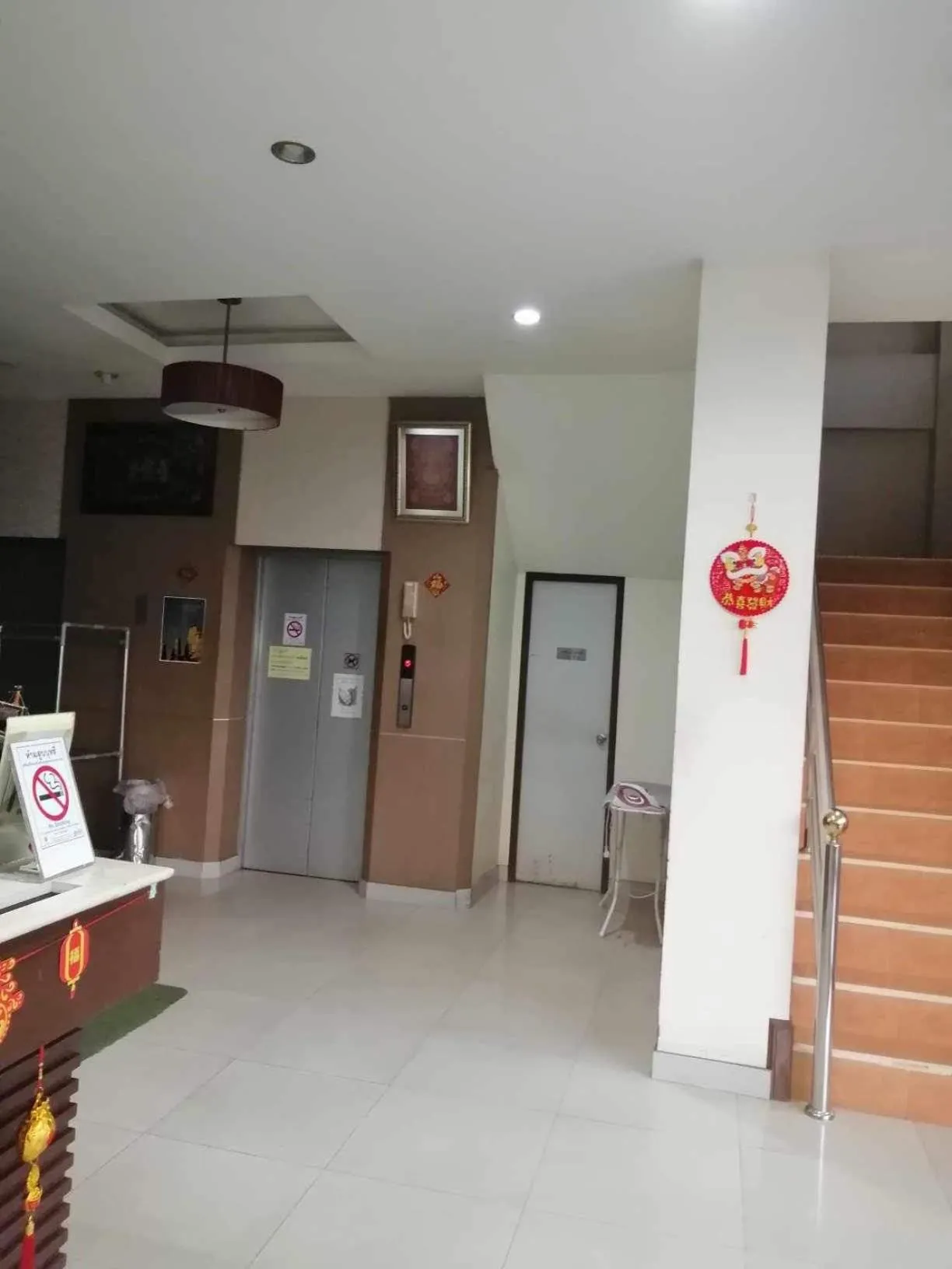 Property building in Pearl Place Hotel