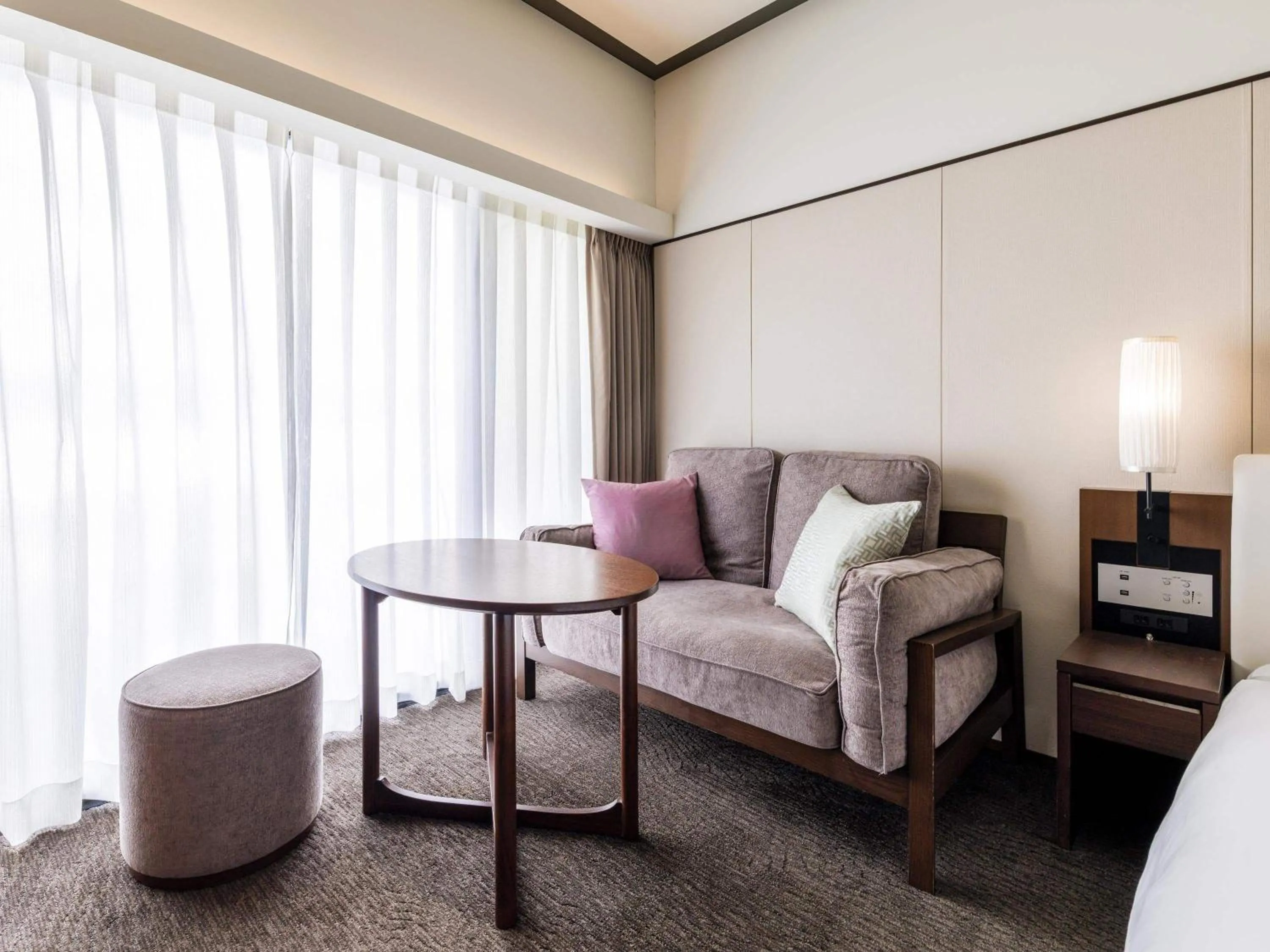 Photo of the whole room, Bed in Solaria Nishitetsu Hotel Kyoto Premier