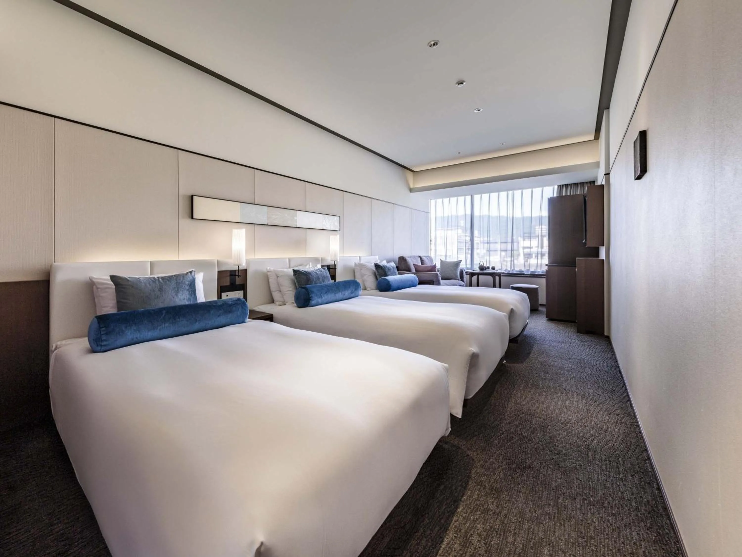 Bed in Solaria Nishitetsu Hotel Kyoto Premier