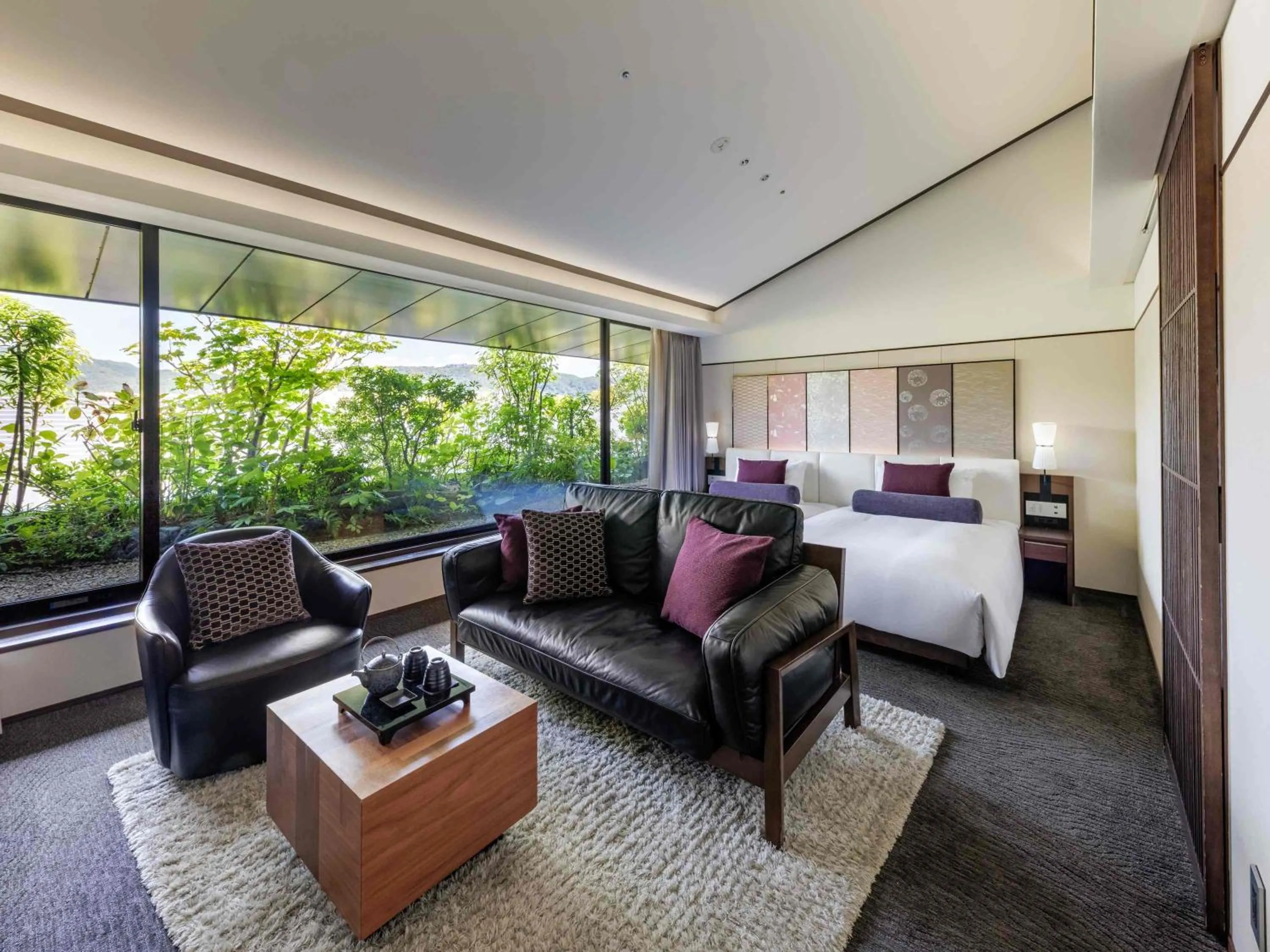 Photo of the whole room, Bed in Solaria Nishitetsu Hotel Kyoto Premier