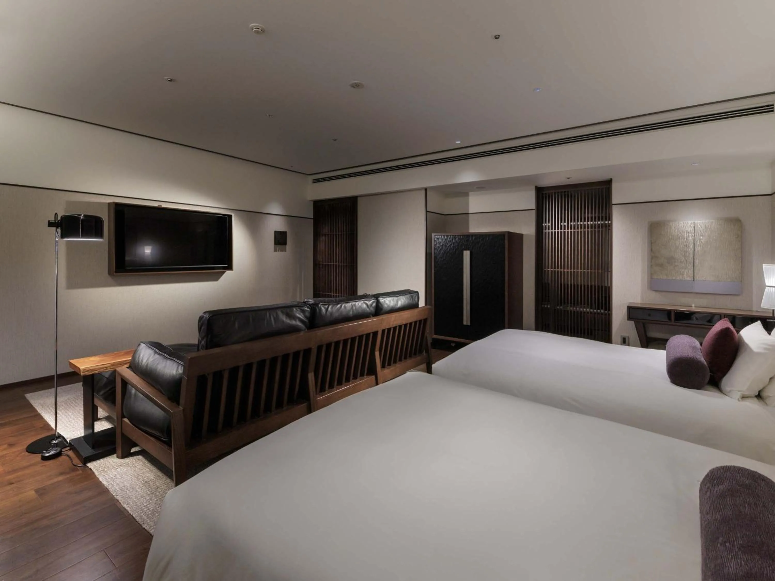 Photo of the whole room, Bed in Solaria Nishitetsu Hotel Kyoto Premier