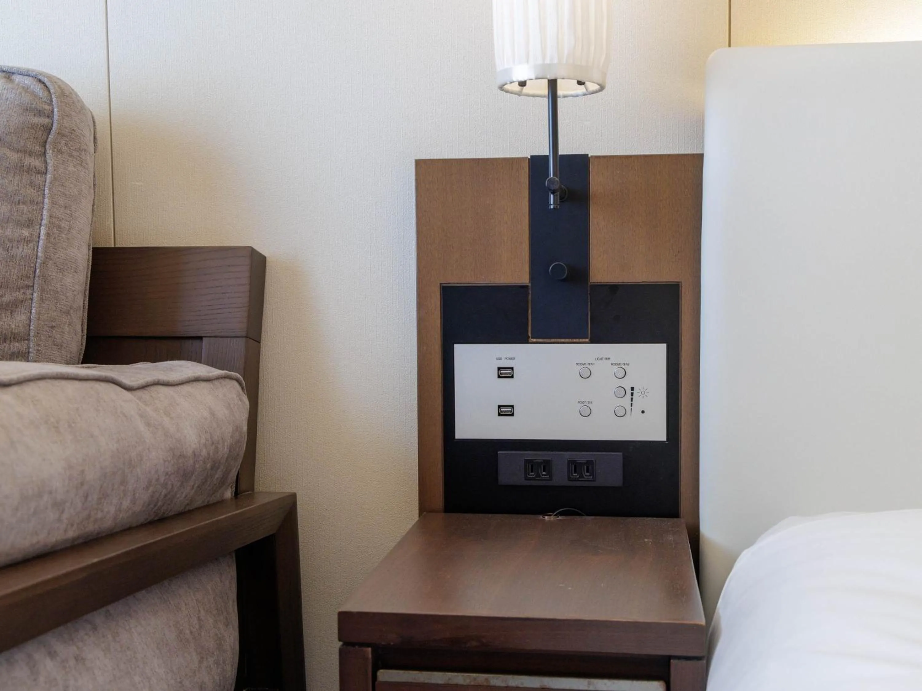 Photo of the whole room, Bed in Solaria Nishitetsu Hotel Kyoto Premier