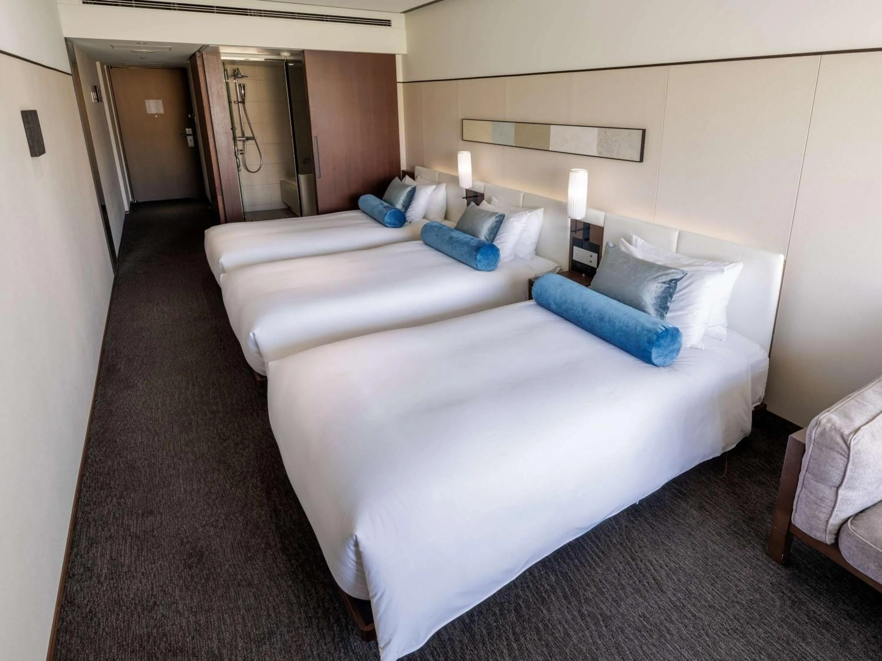 Bed in Solaria Nishitetsu Hotel Kyoto Premier