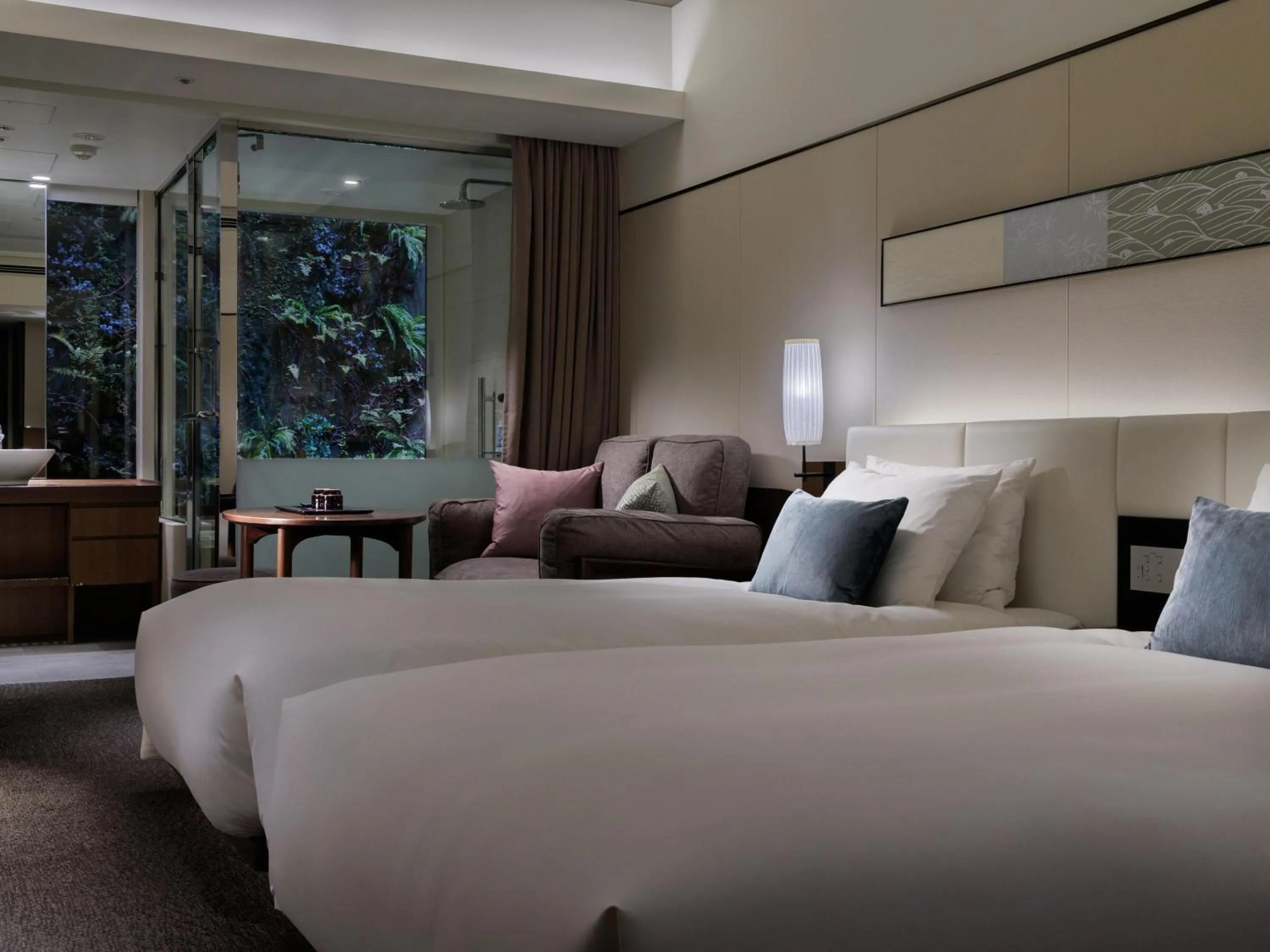 Bed in Solaria Nishitetsu Hotel Kyoto Premier