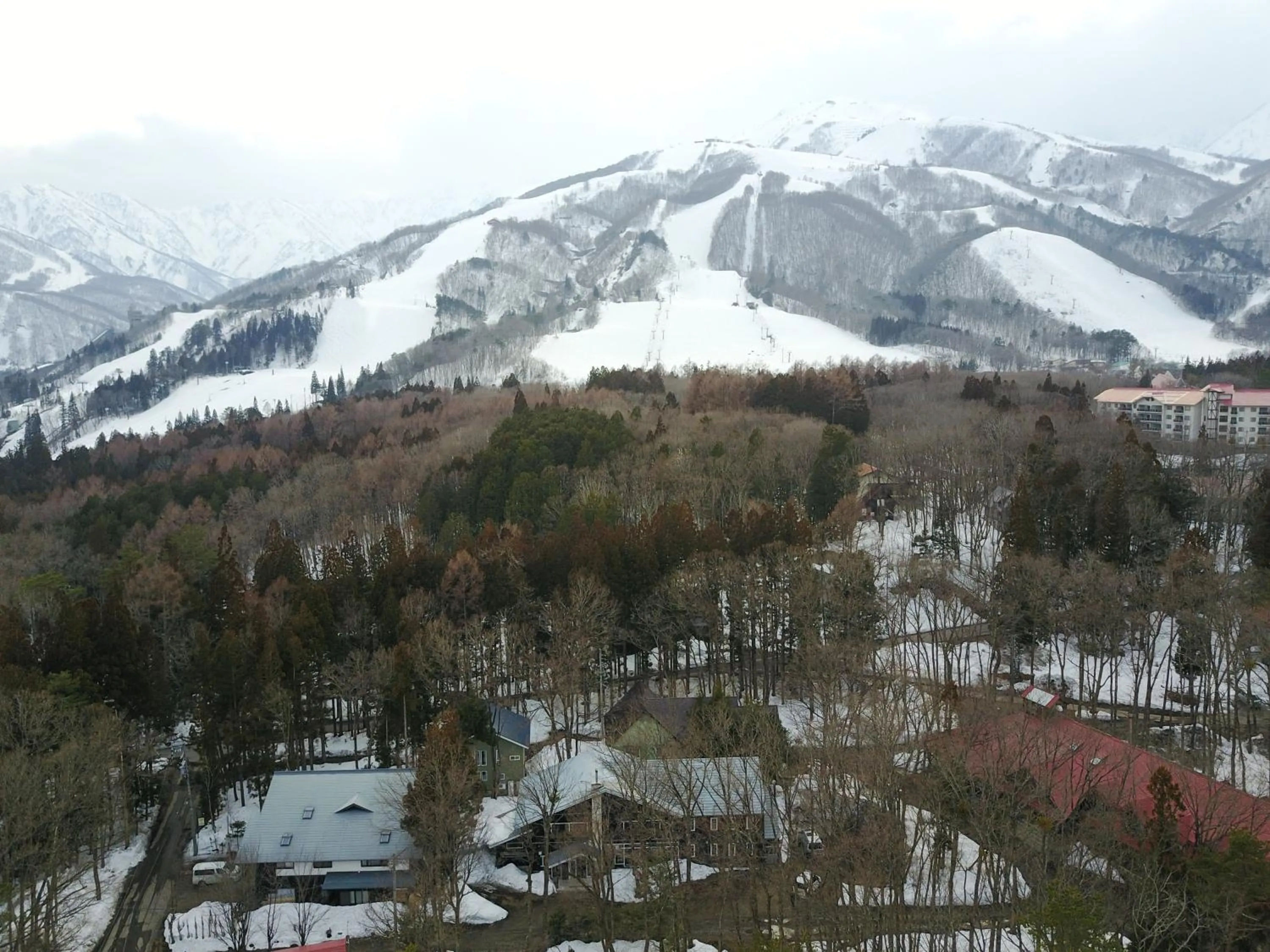 Property building in Mojo Lodge Hakuba