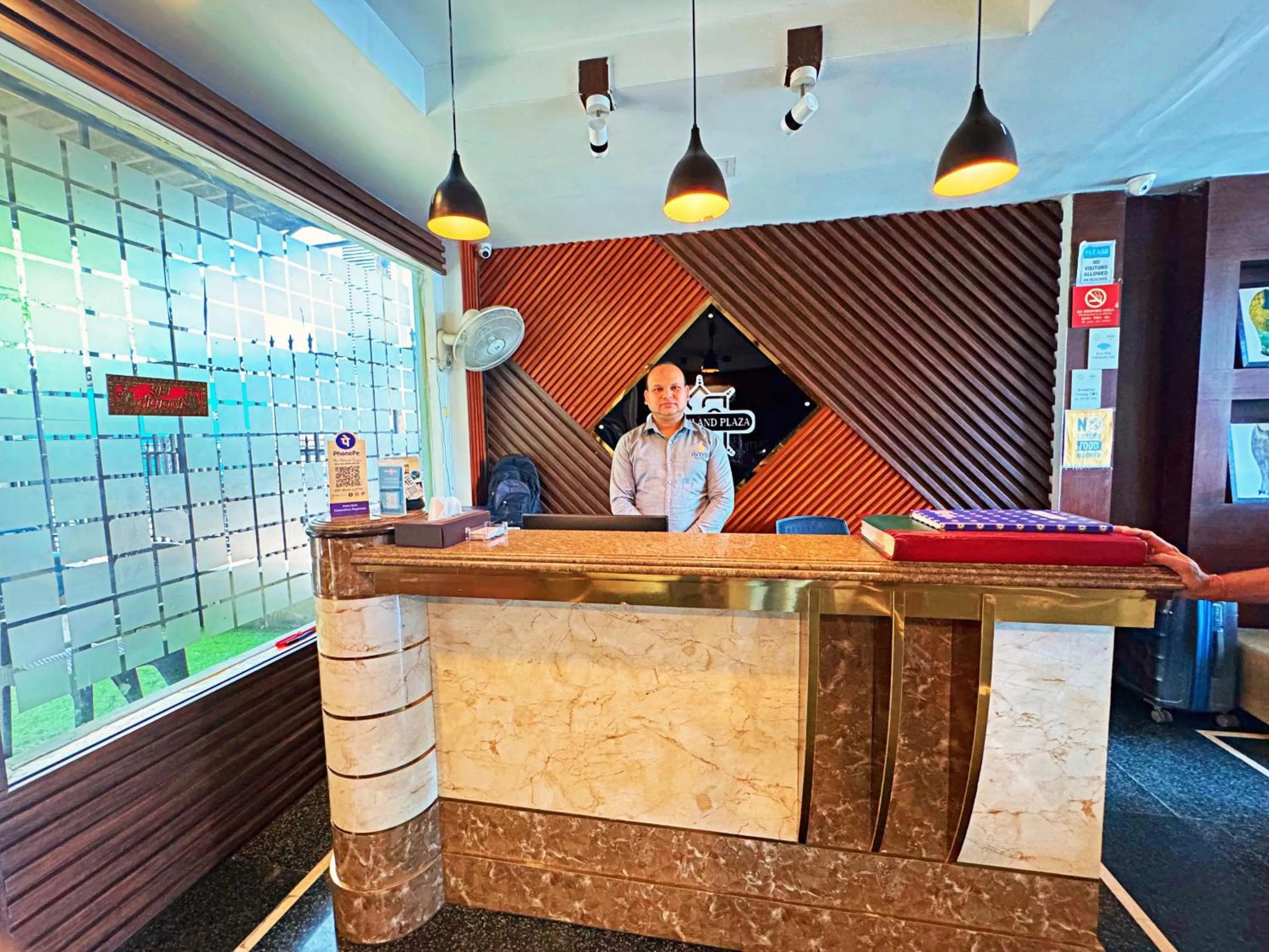 Lobby or reception in The Oakland Plaza by Orion Hotels