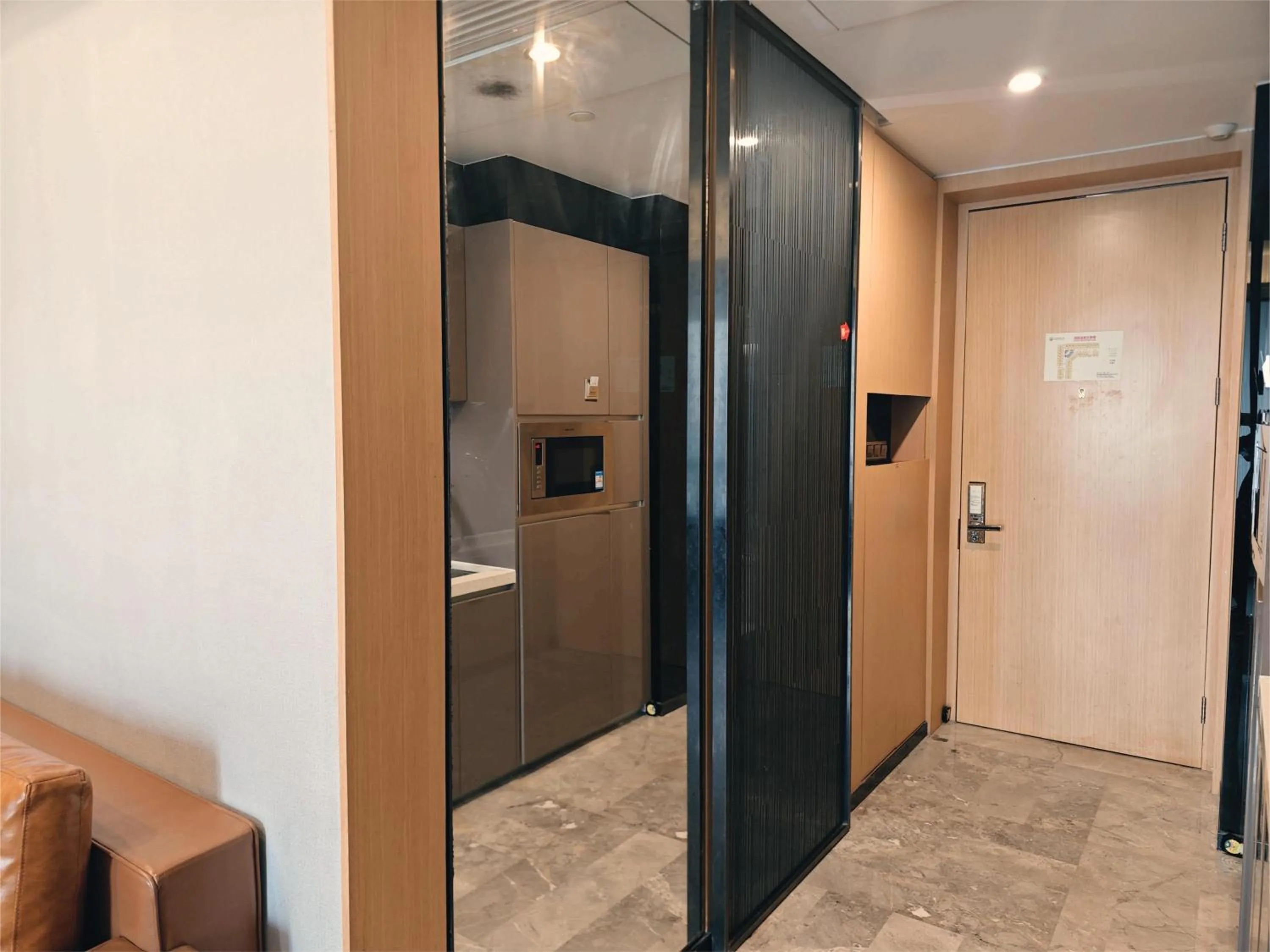 wardrobe in Green Lemon Tree International Apartment - Beijing Road Jiedeng Metropolis Branch