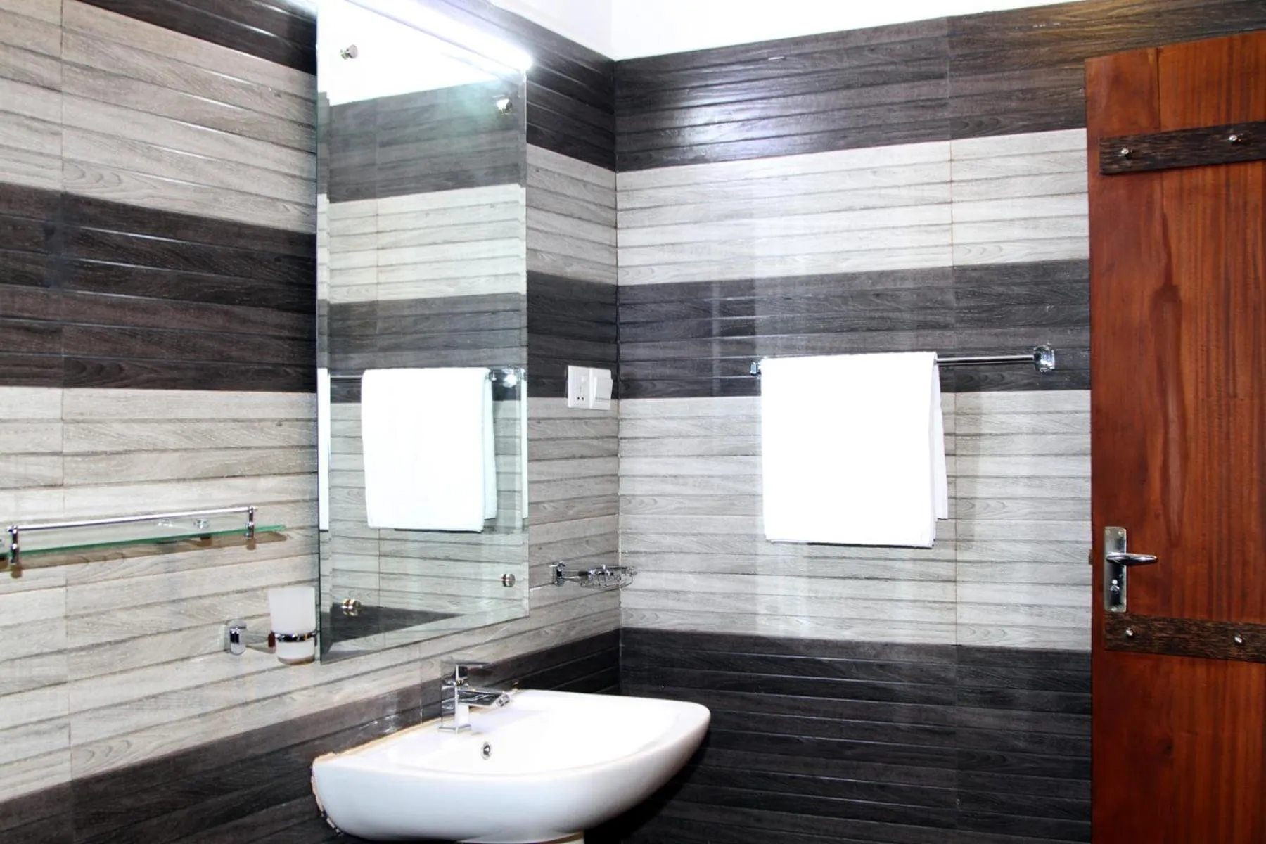 Bathroom in Dasa Beach View