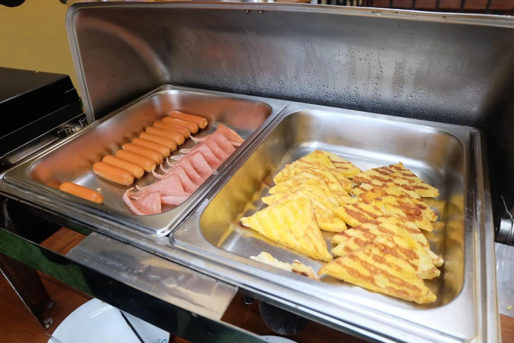 Breakfast in Siri Poshtel Bangkok