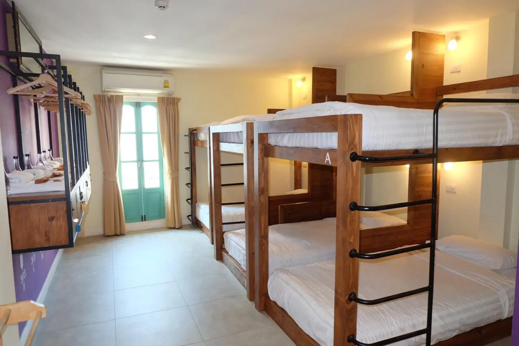 Family Room with Bunk Beds - Private Bathroom in Siri Poshtel Bangkok Family Room with Bunk Beds - Private Bathroom in Siri Poshtel Bangkok