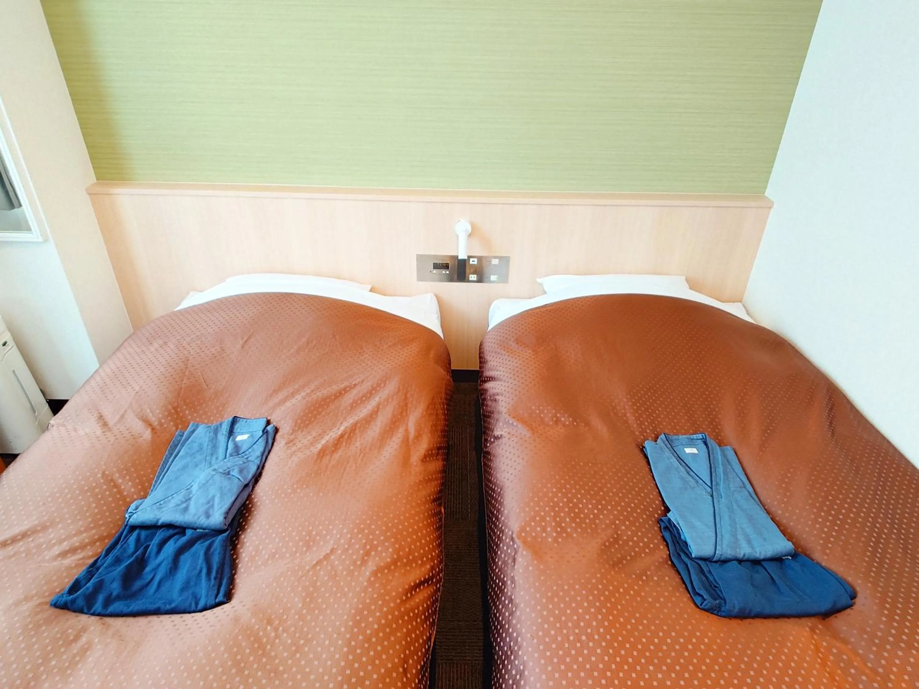 Bed in Takamatsu Century Hotel