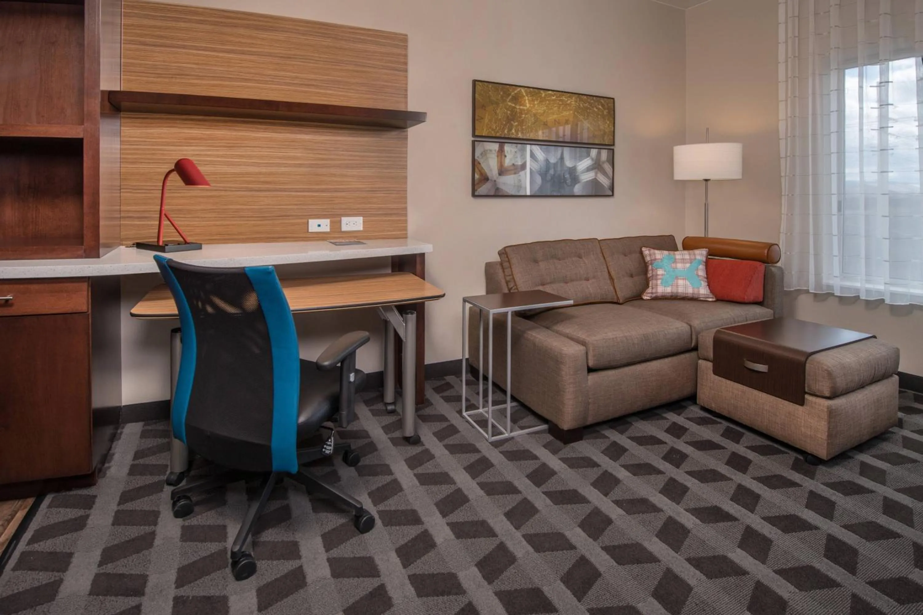 Photo of the whole room in TownePlace Suites by Marriott Altoona
