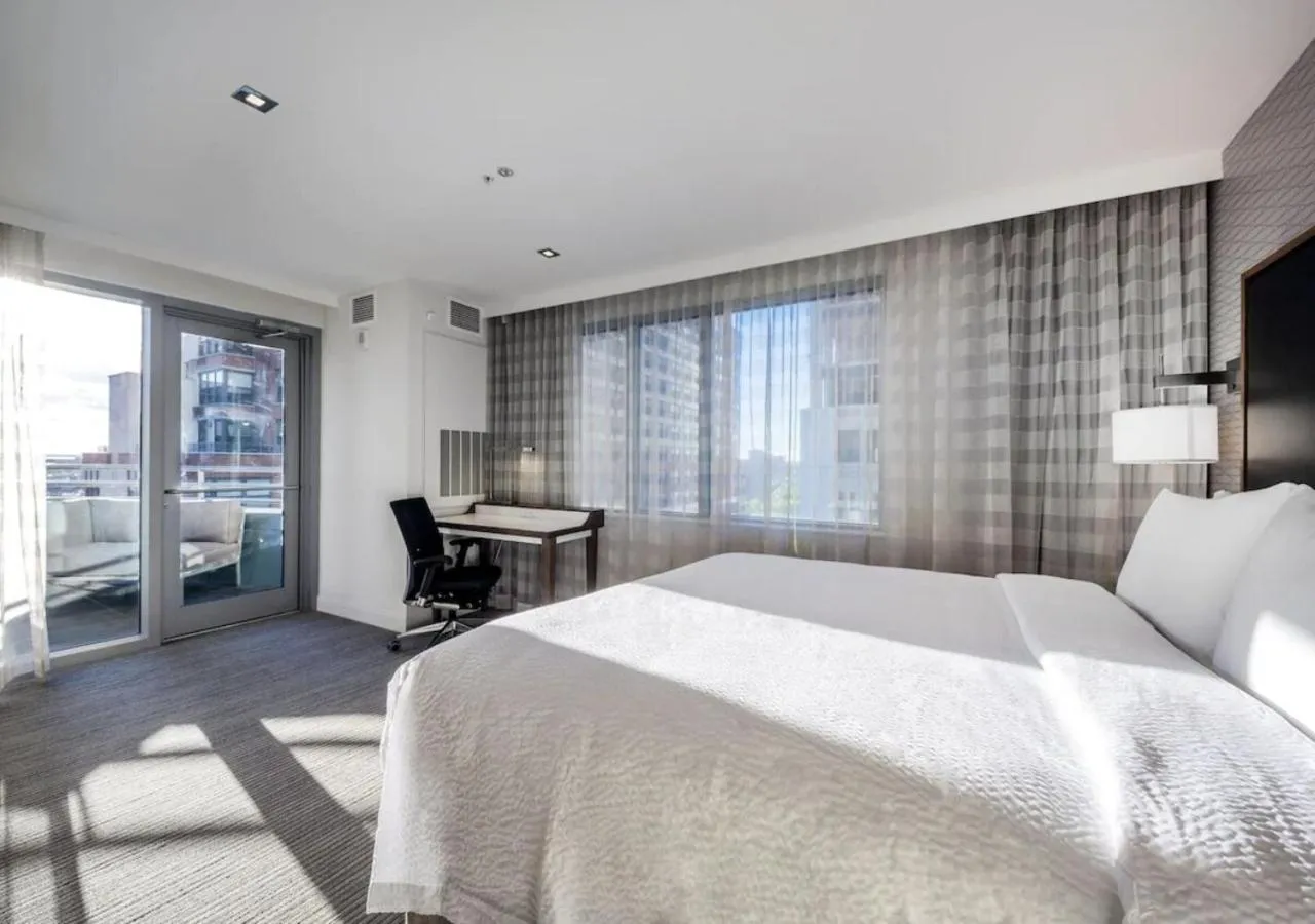 Bedroom, Bed in Residence Inn by Marriott Jersey City