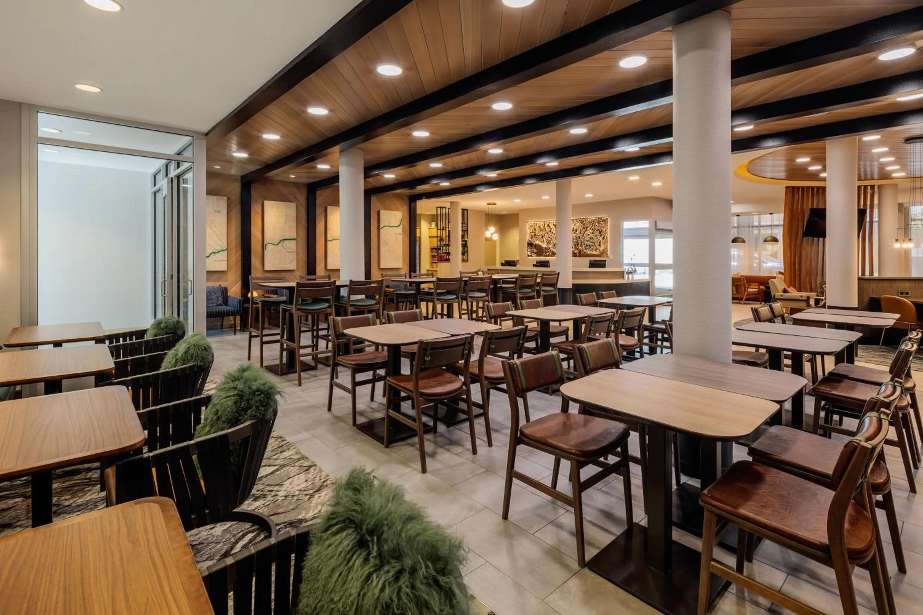 Breakfast in SpringHill Suites by Marriott Jackson Hole