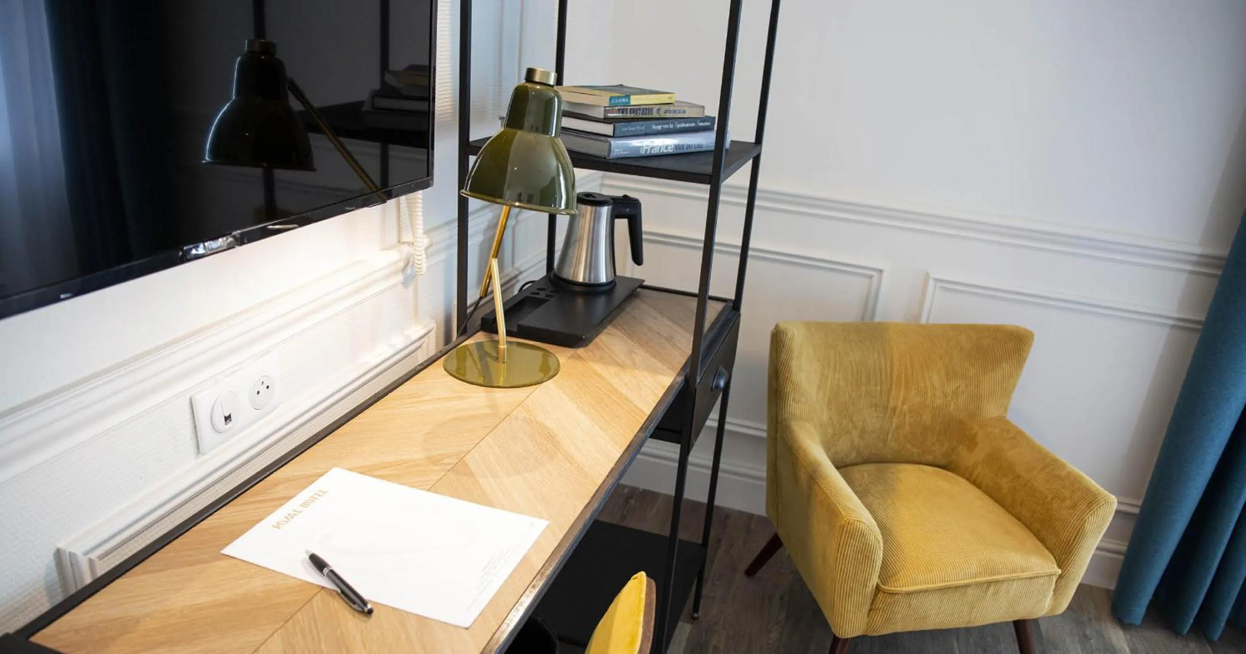 Seating area in Hôtel Royal