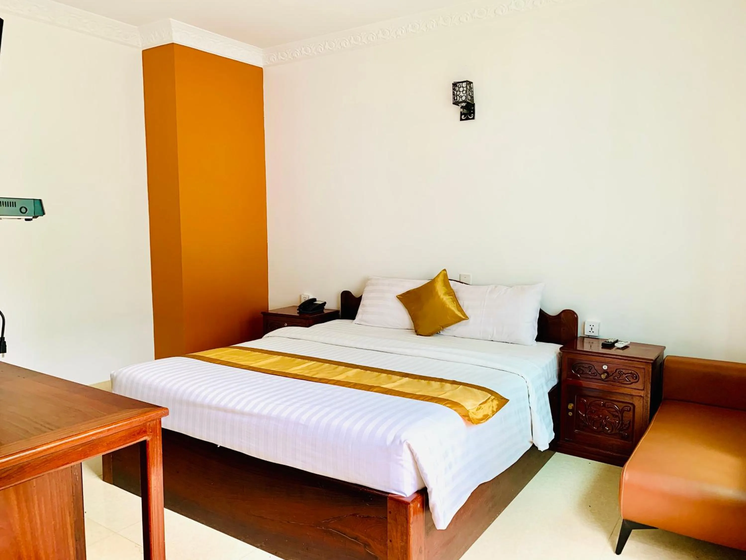 Bed in The One by Nika