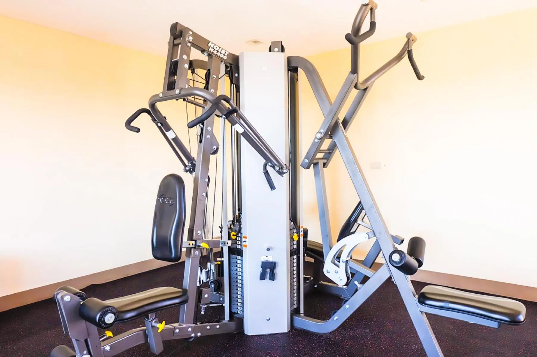 Fitness centre/facilities in The Piccolo Hotel of Boracay