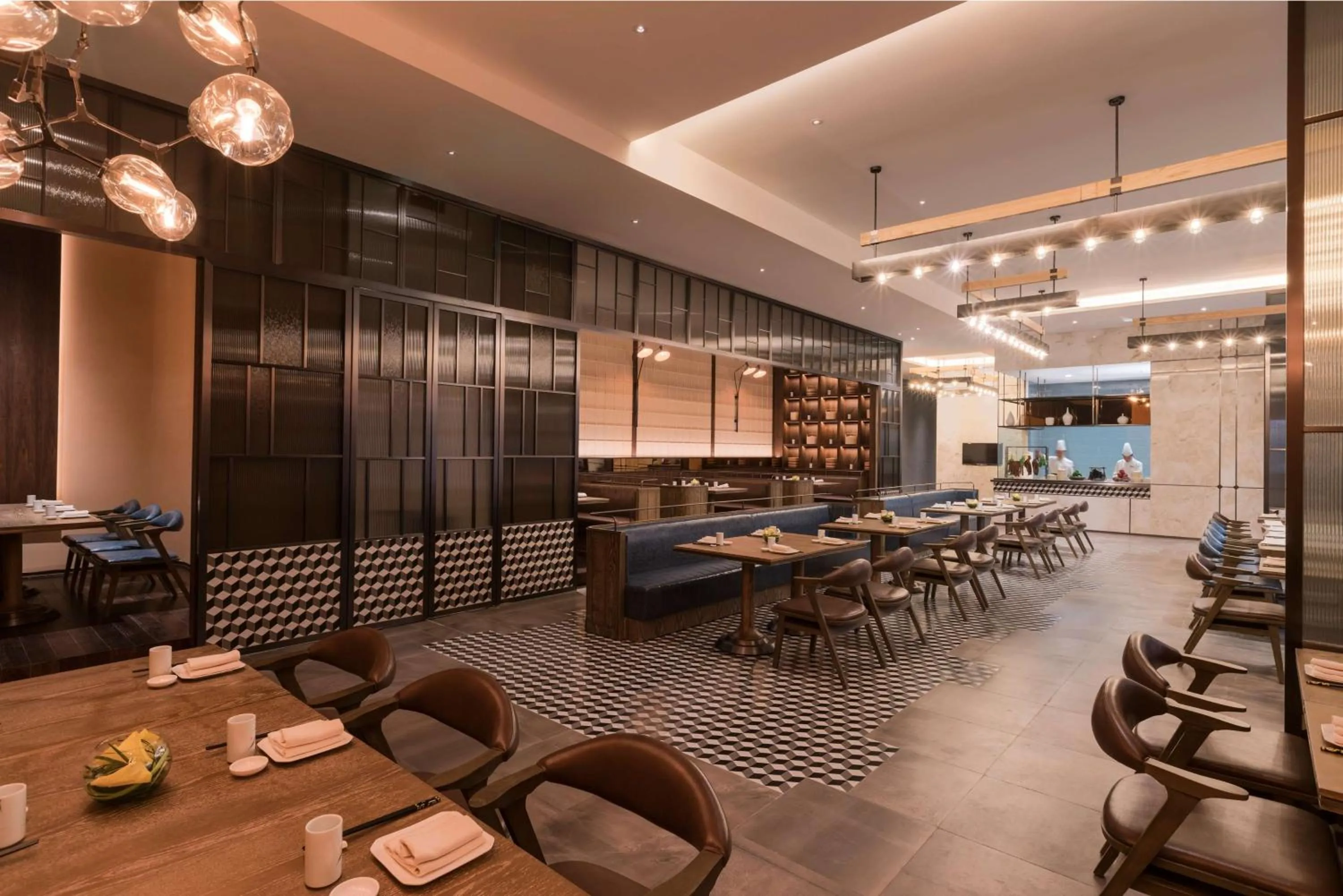 Restaurant/places to eat in DoubleTree by Hilton Hotel Shiyan