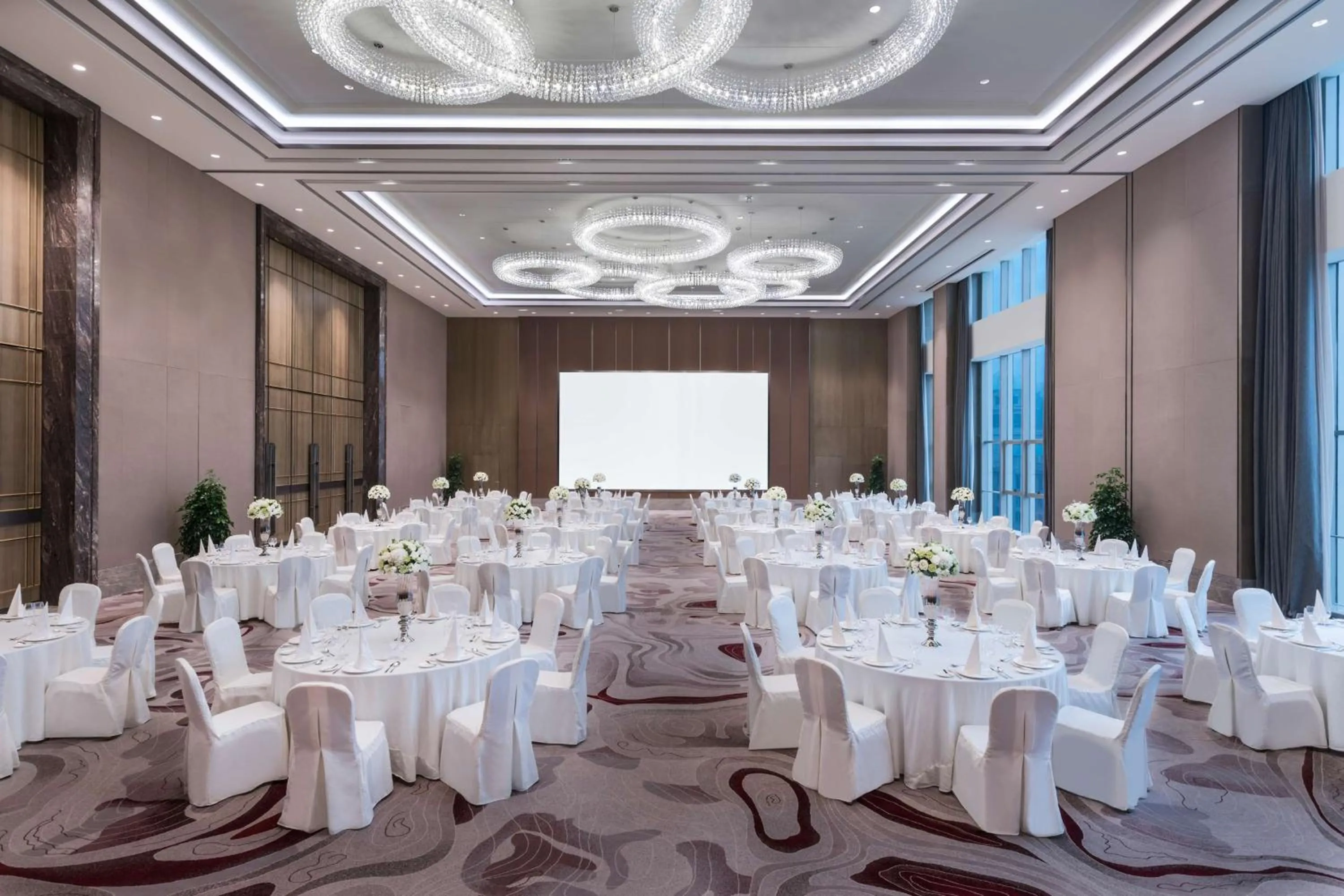 Meeting/conference room in DoubleTree by Hilton Hotel Shiyan