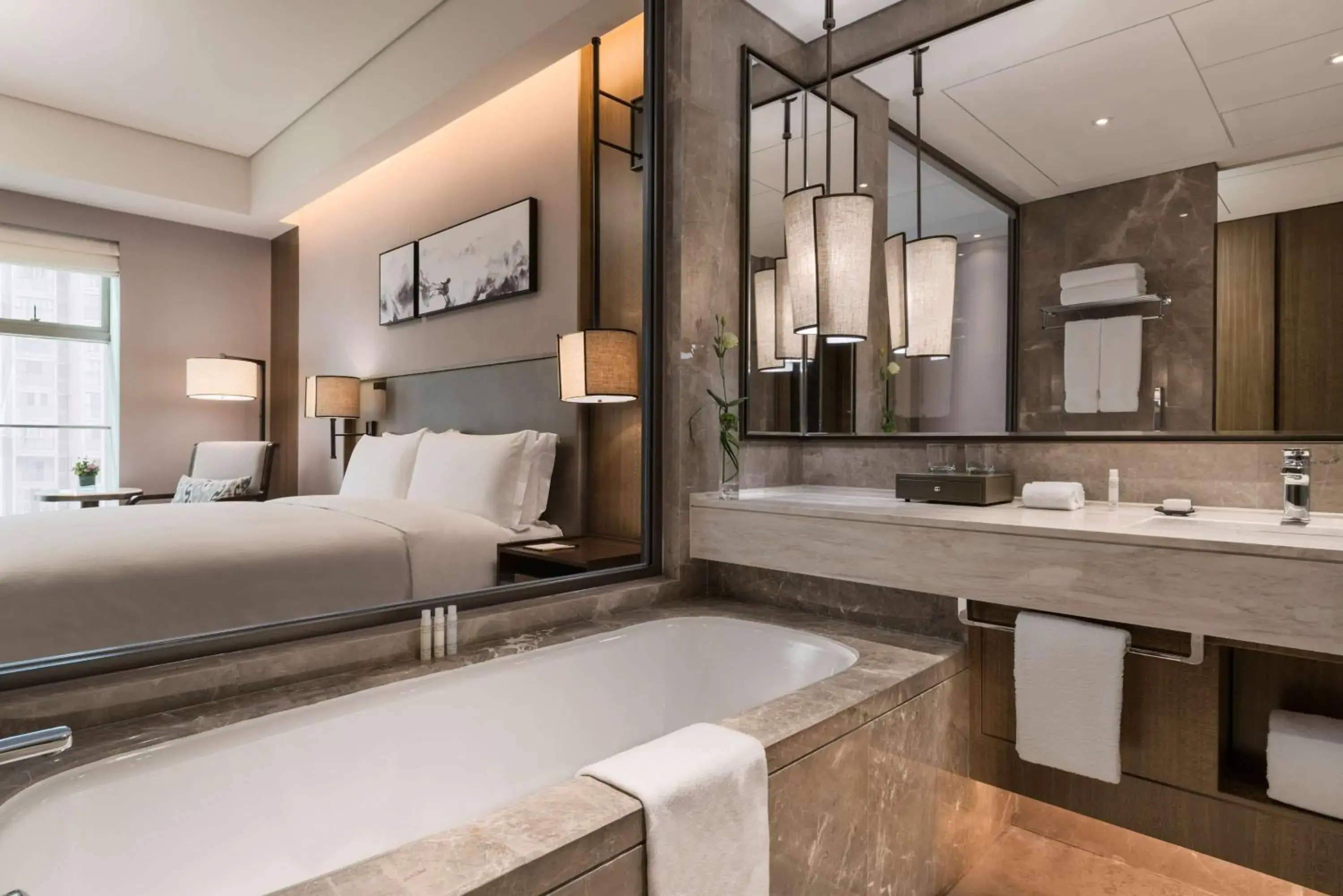 King Guest Room in DoubleTree by Hilton Hotel Shiyan King Guest Room in DoubleTree by Hilton Hotel Shiyan