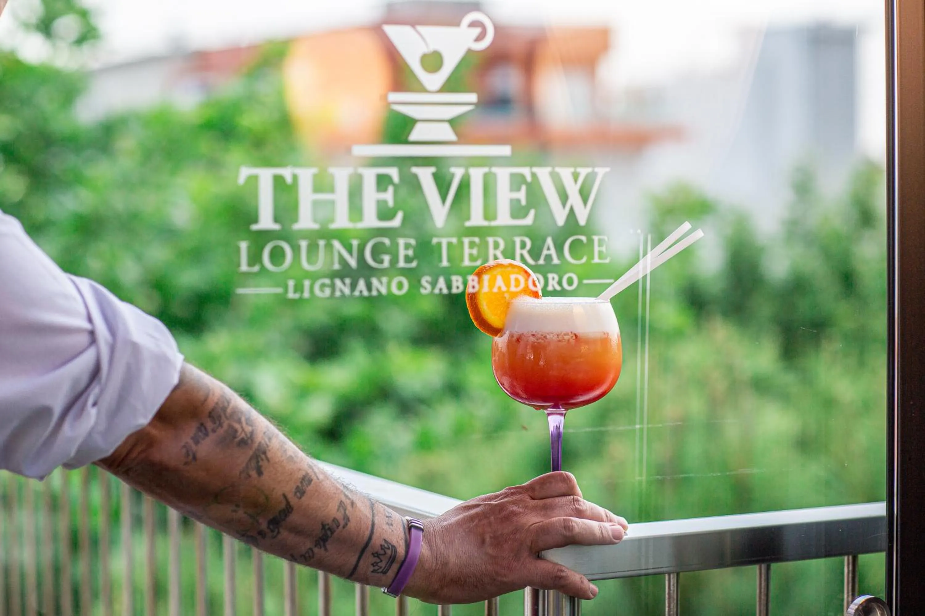 Lounge or bar in Monaco Suites Hotel