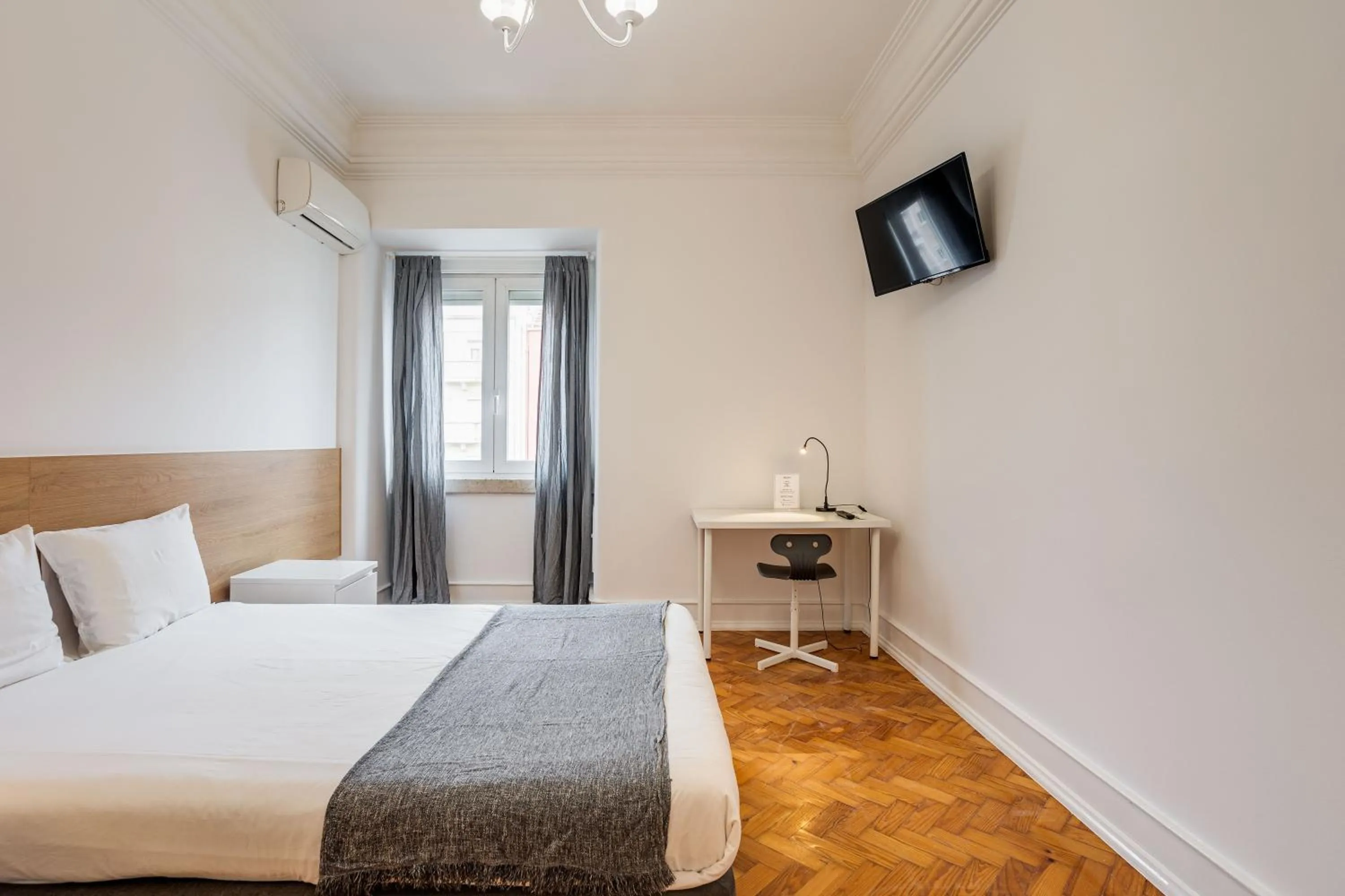 Bed in Home Out Rooms & Apartments