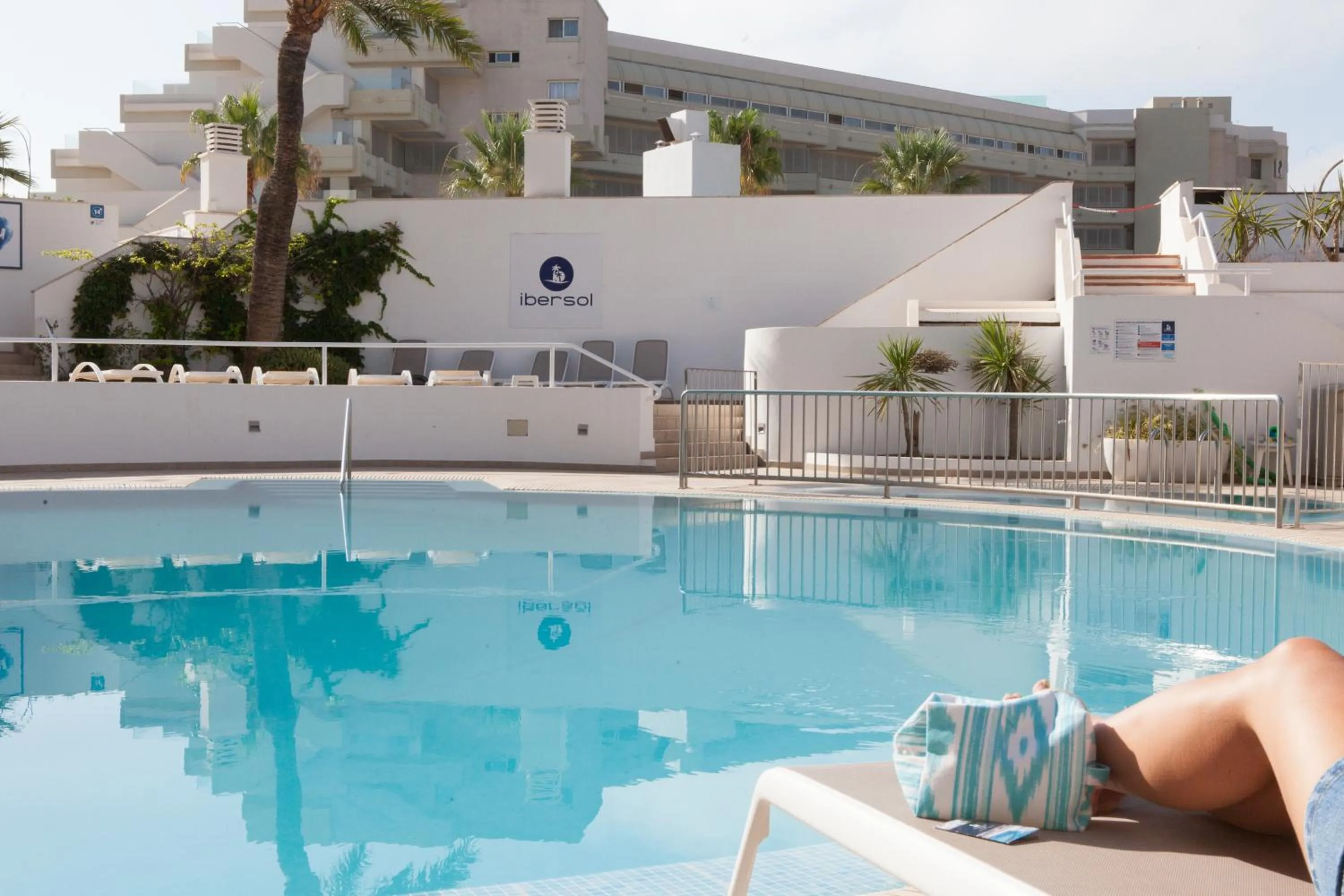 Swimming pool in Ibersol Siurell