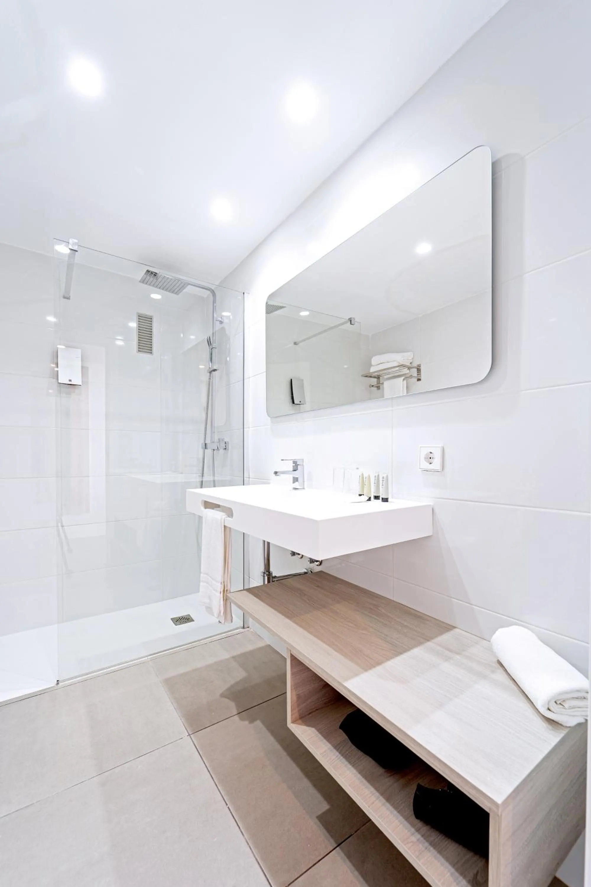 Bathroom in Ibersol Siurell