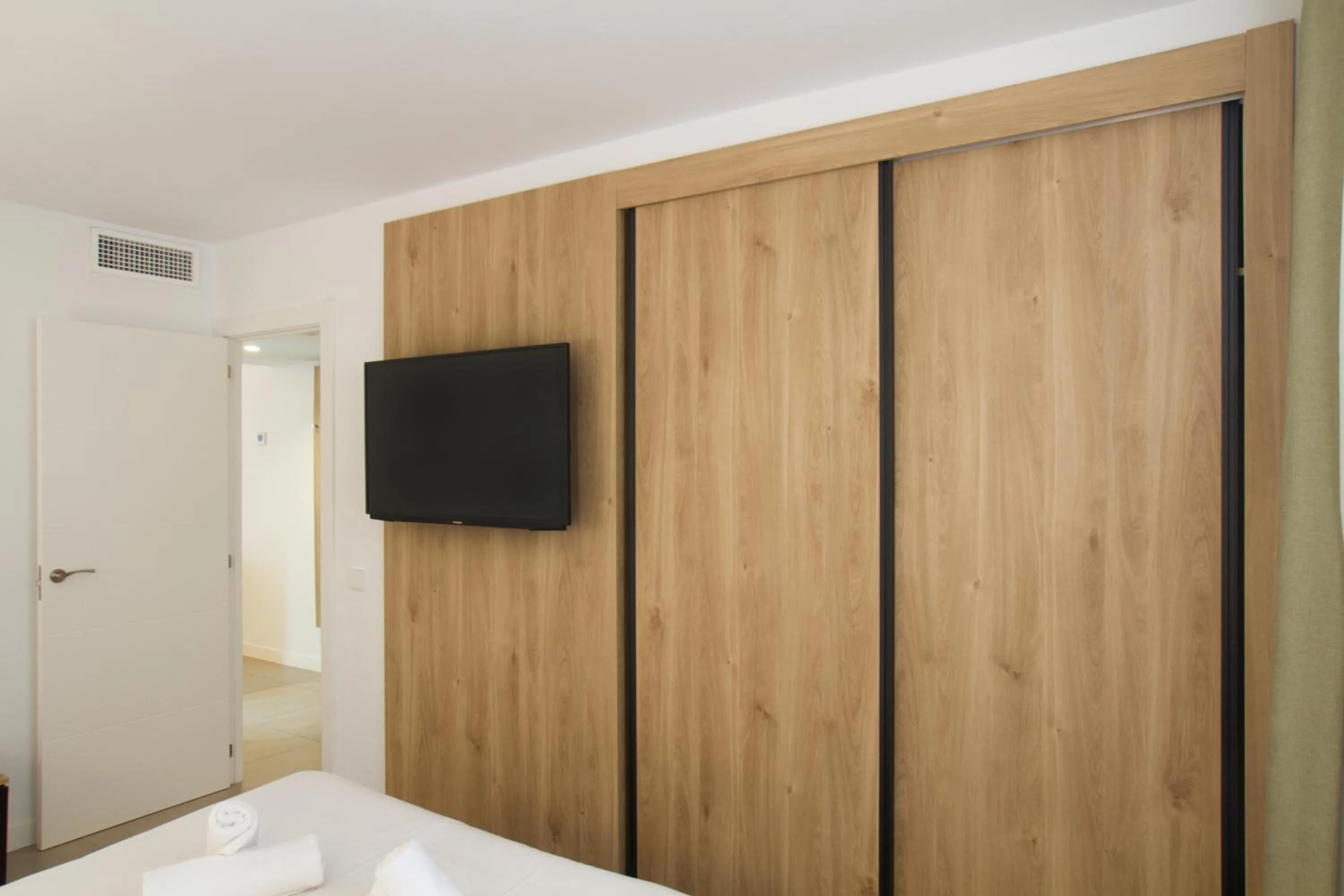 Living room, Bed in Ibersol Siurell