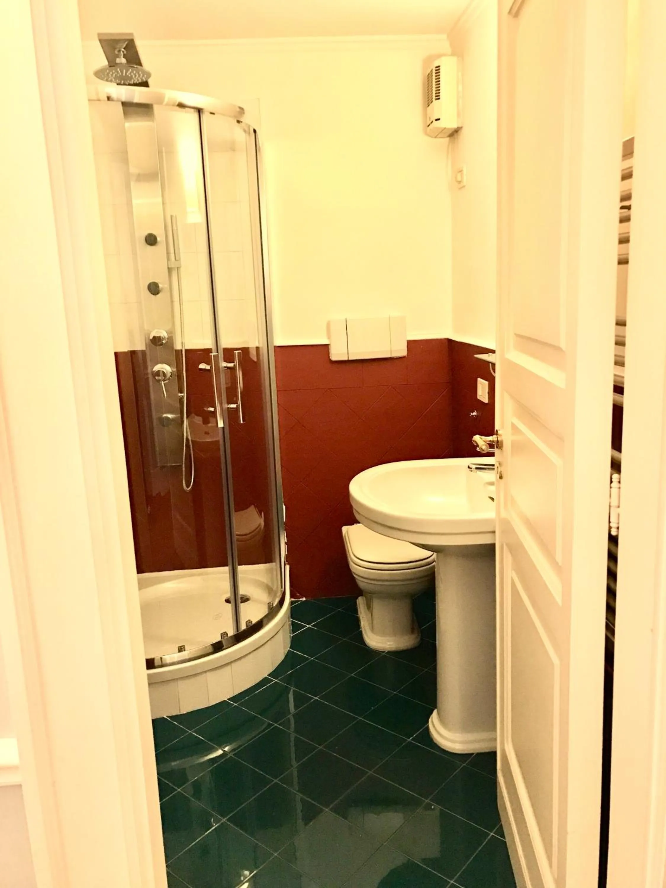 Bathroom in Stella Marina Stabia